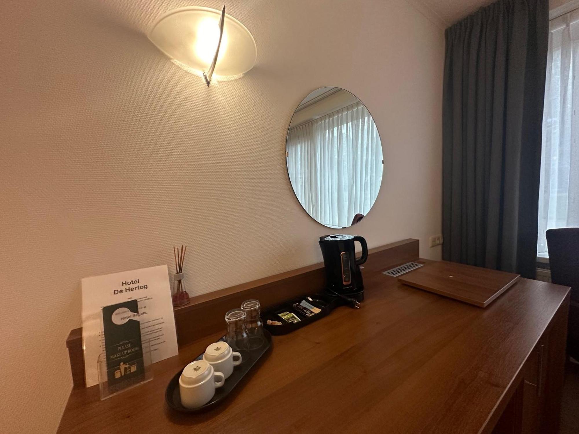 Double Room Private Bathroom