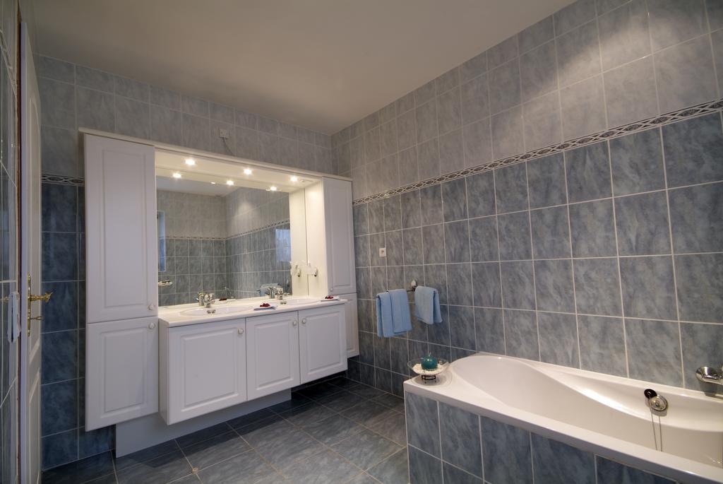 Villa 4 Chambres (8 Adultes)