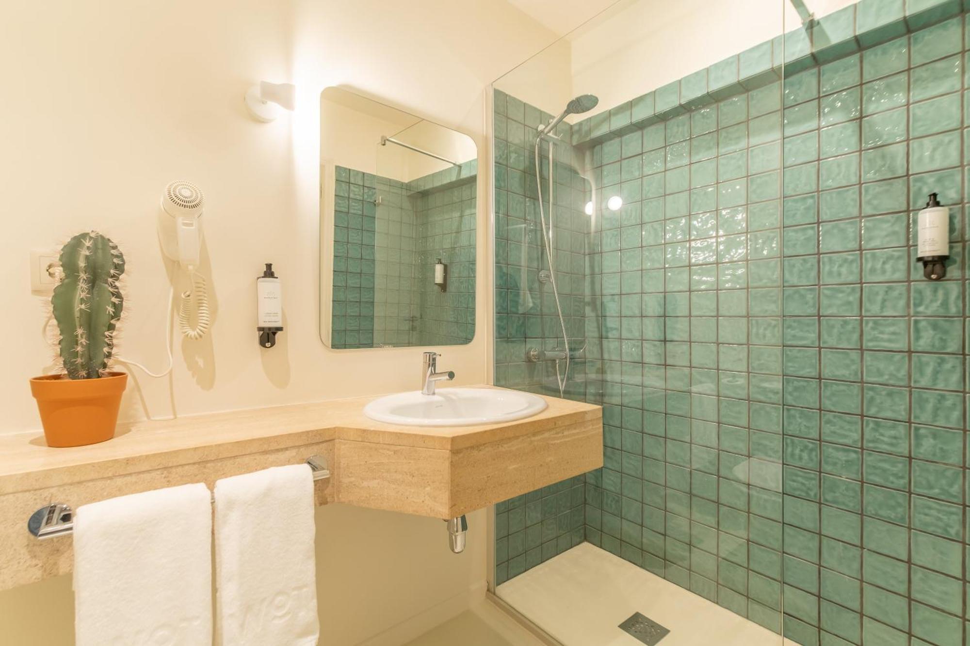 Double or Twin Room Balcony