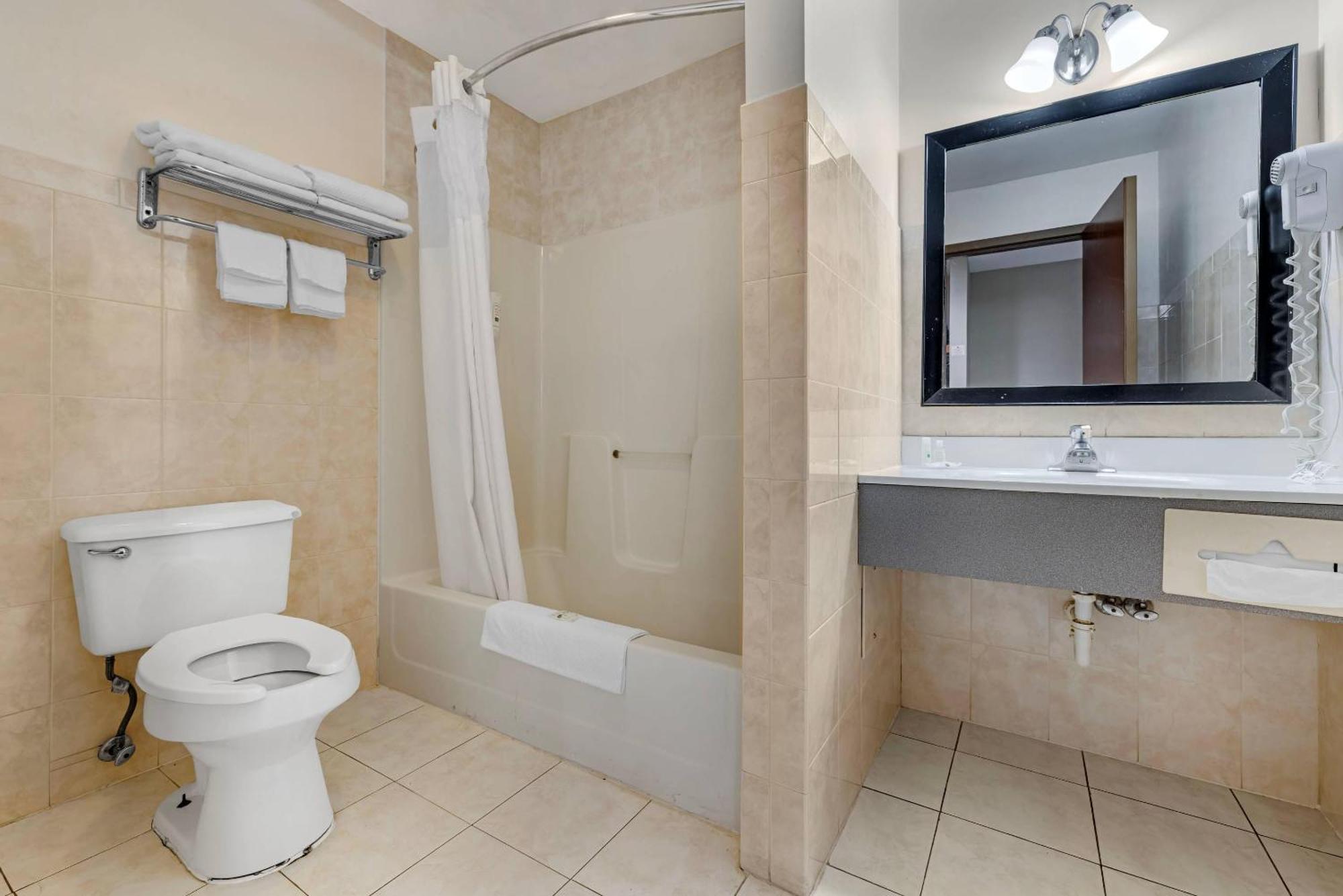 Standard Room Two Double Beds Non-Smoking