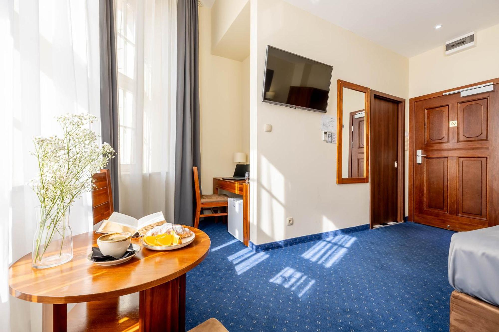 Comfort Twin Room