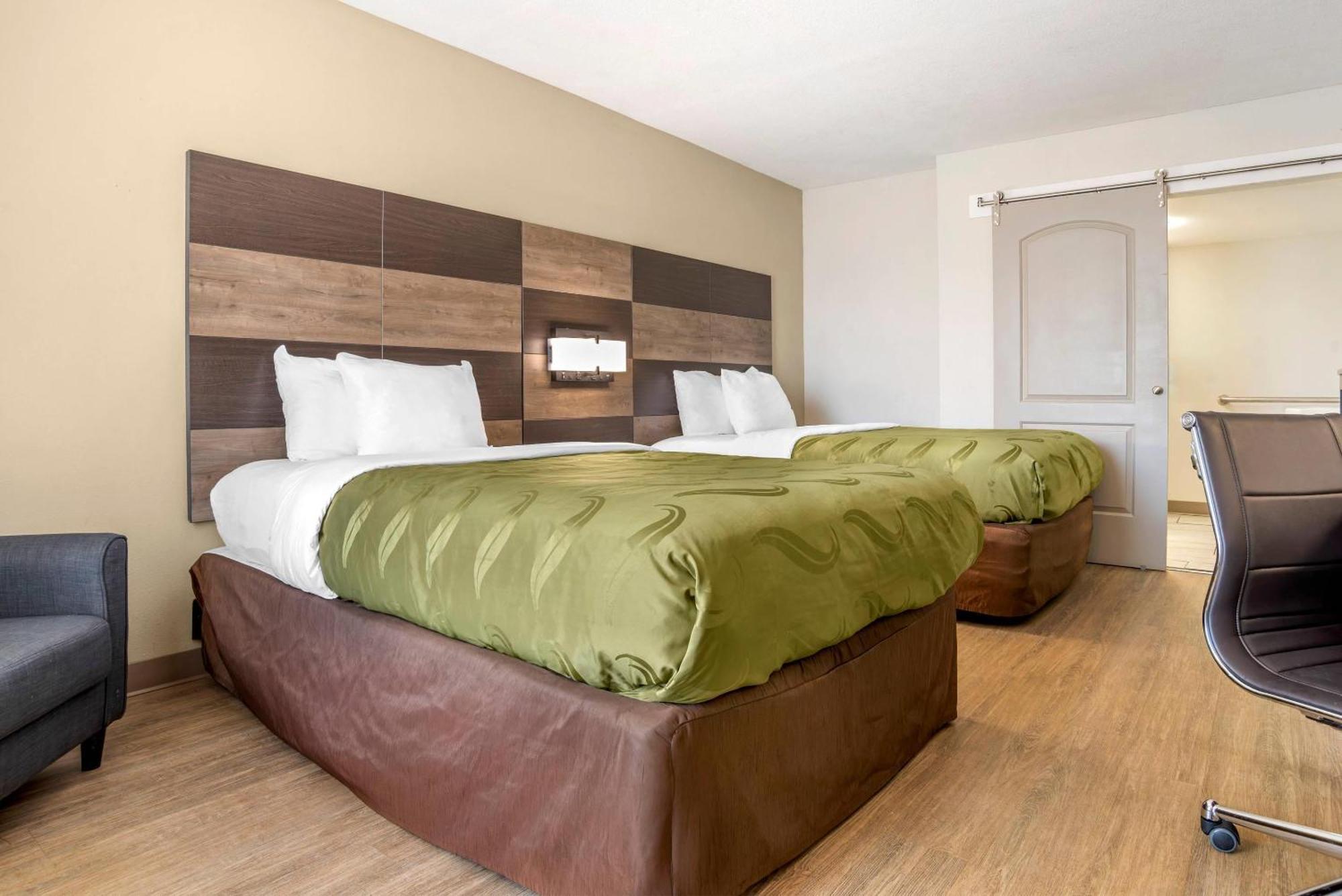 Double Room Two Double Beds Non-Smoking