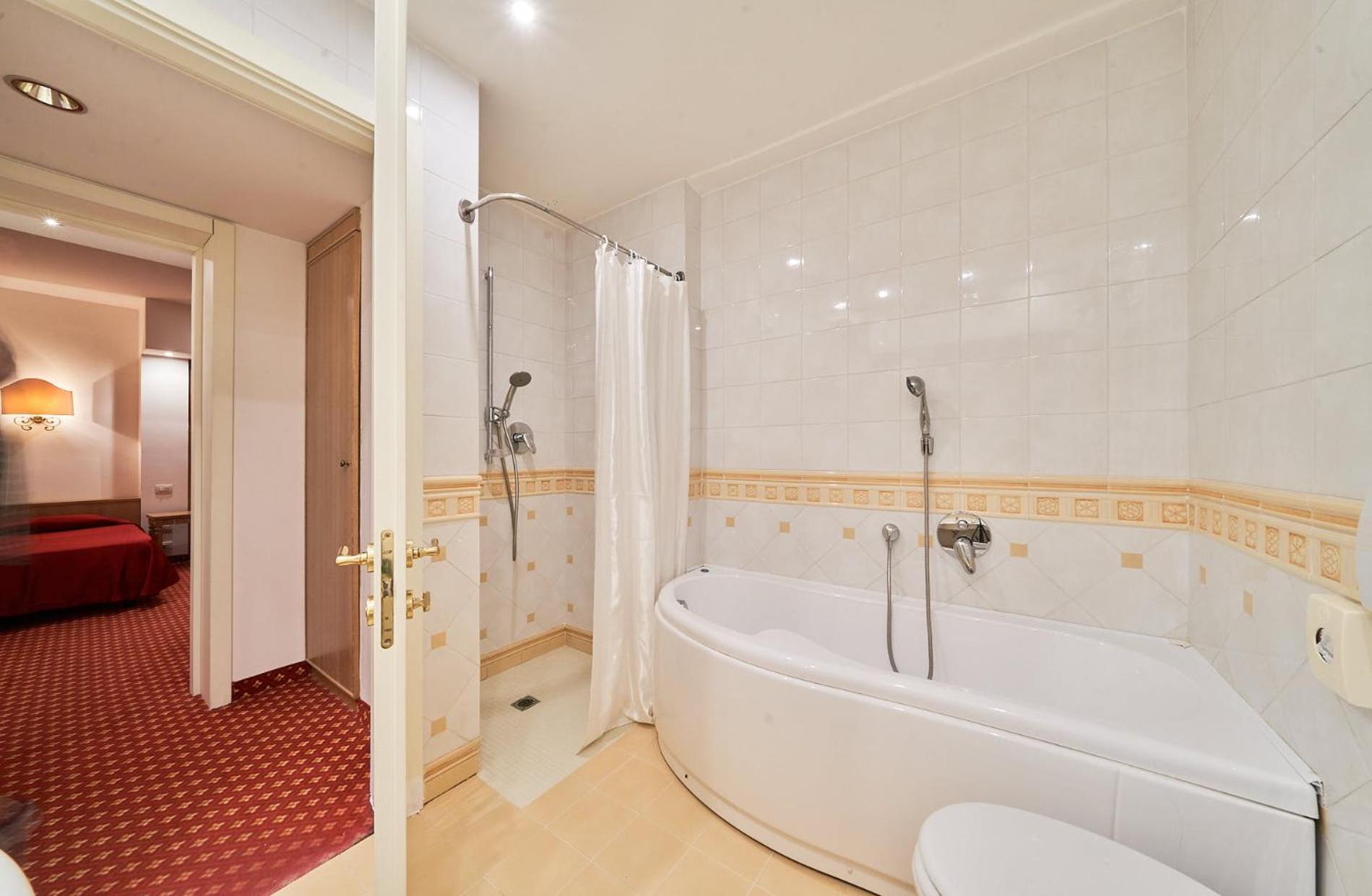Deluxe Suite Sea View