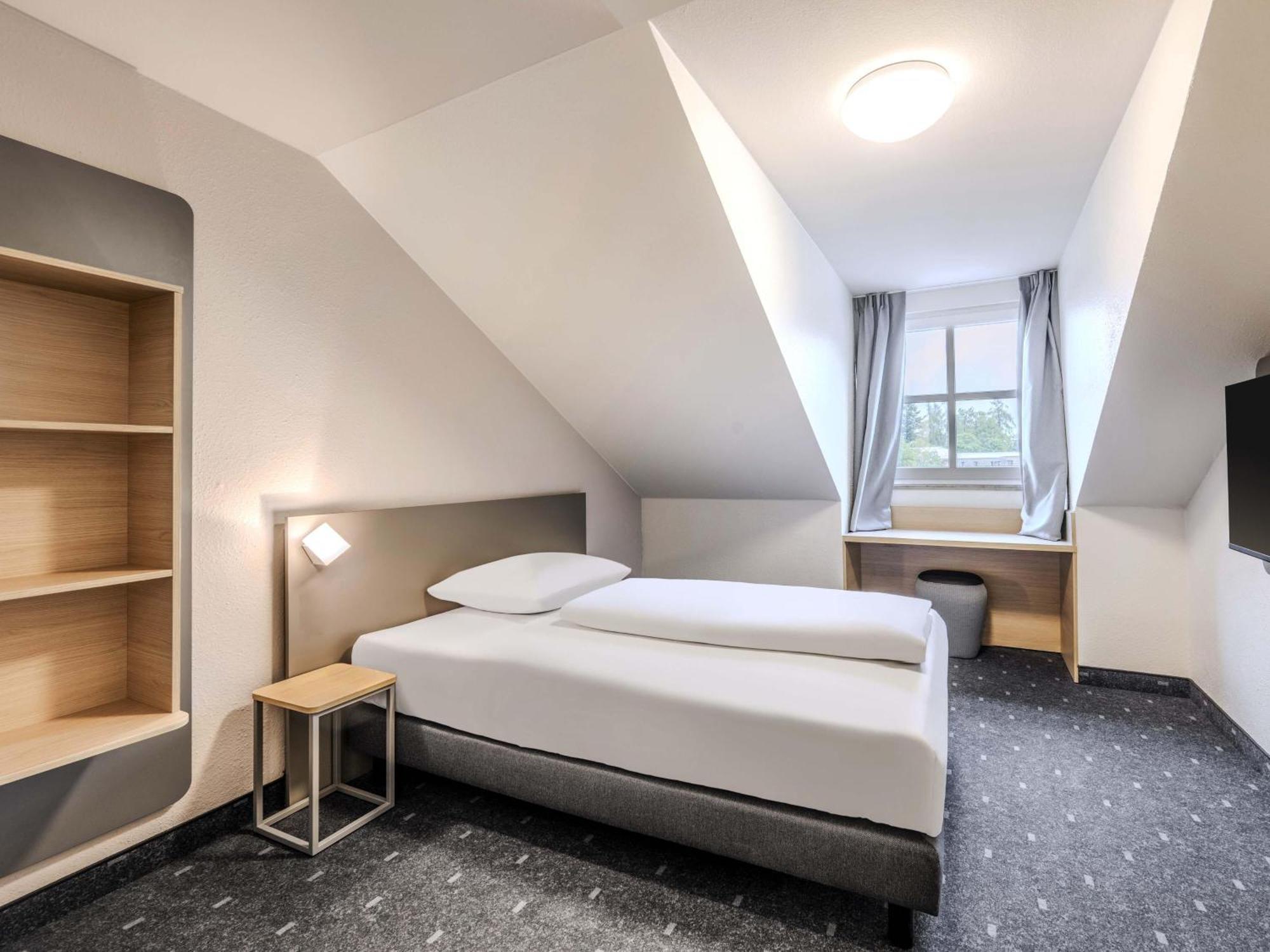Single Room