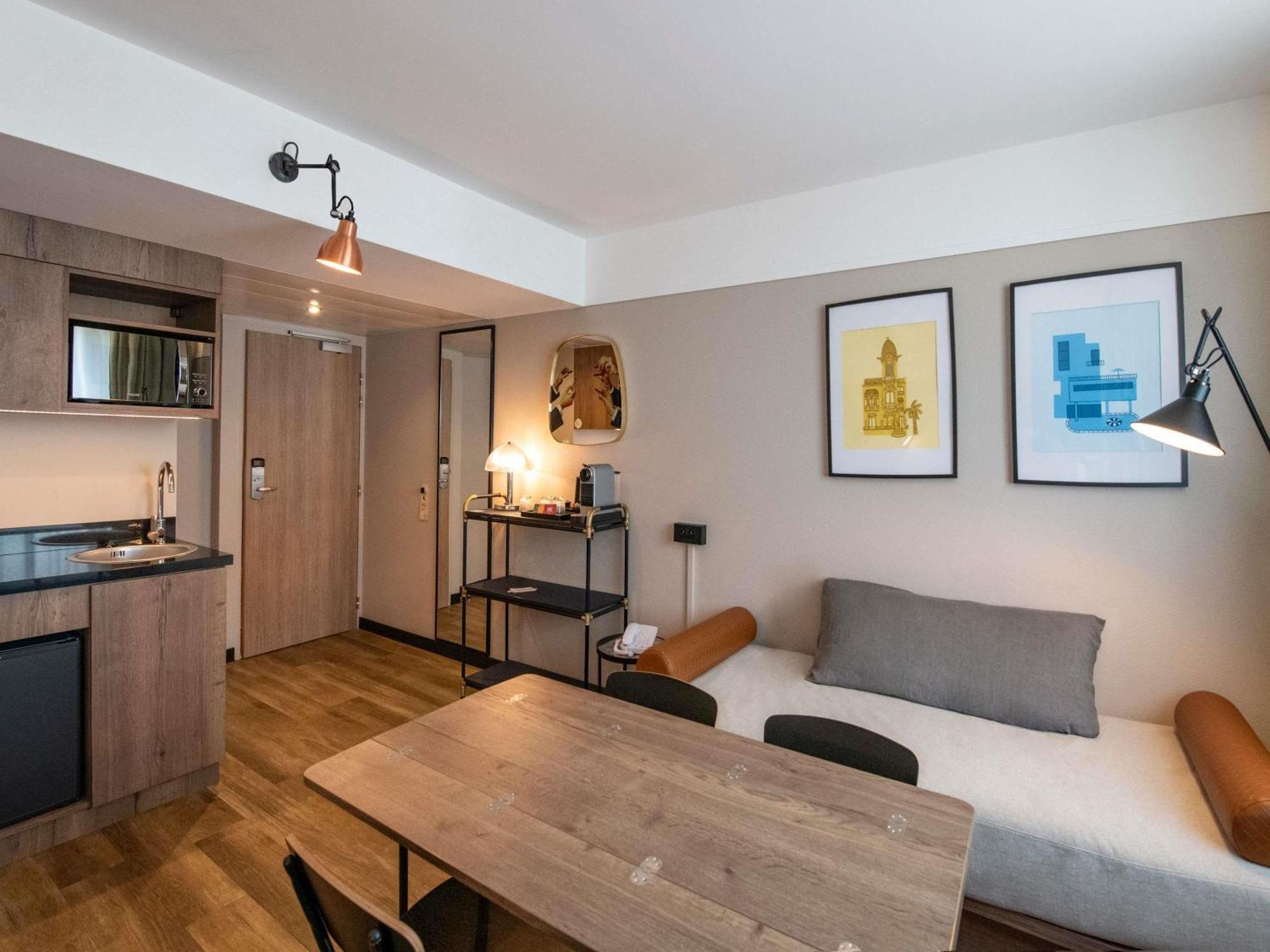Superior Suite Two Single Beds
