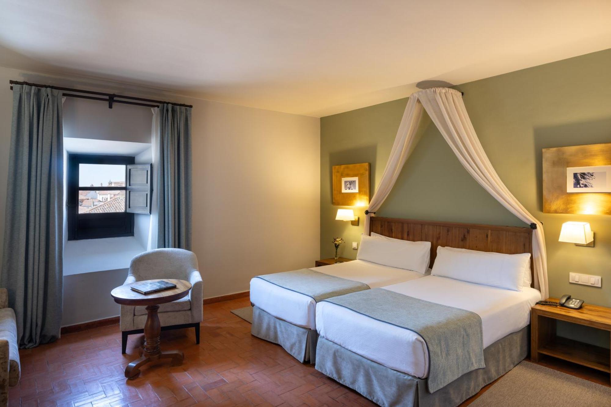 Double or Twin Room Extra Bed