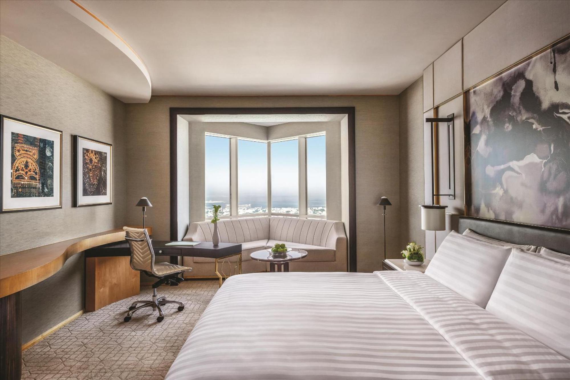 Deluxe King Room Sea View