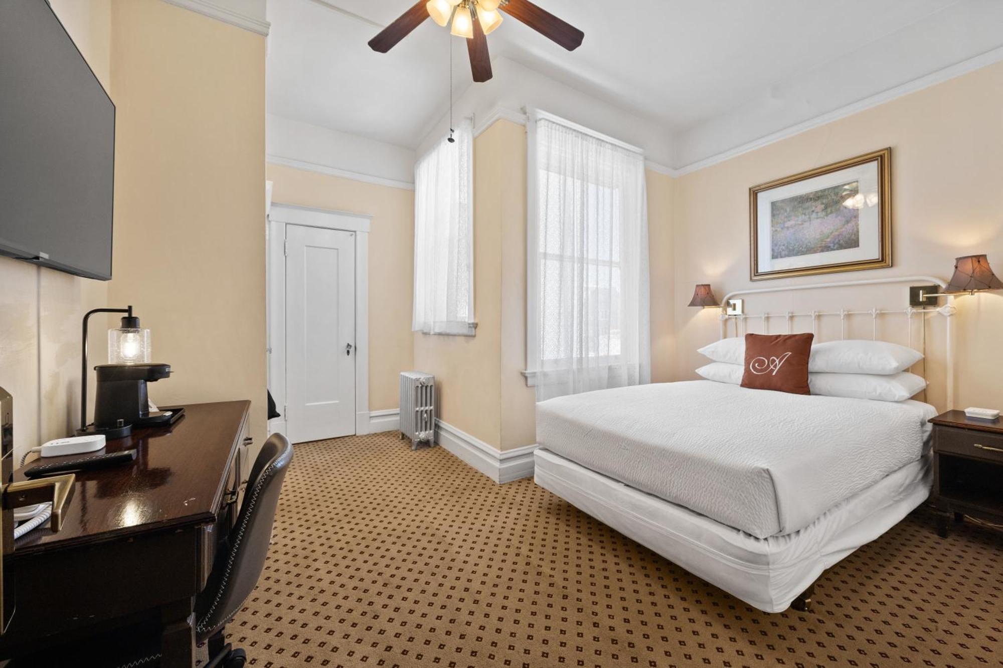 Room One Full Bed
