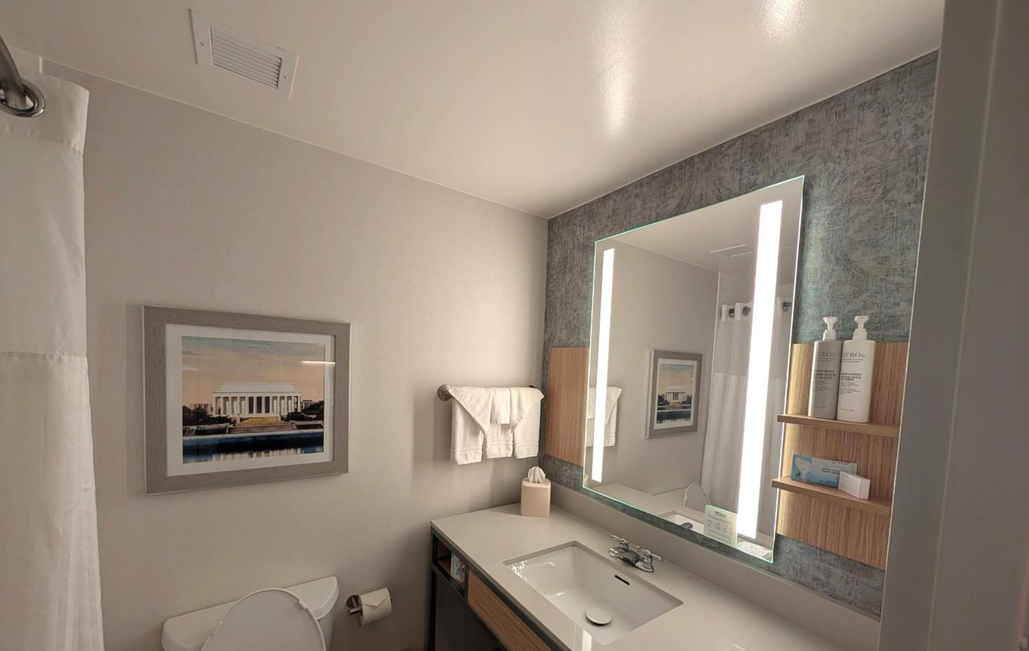 Premium Queen Room Two Queen Beds