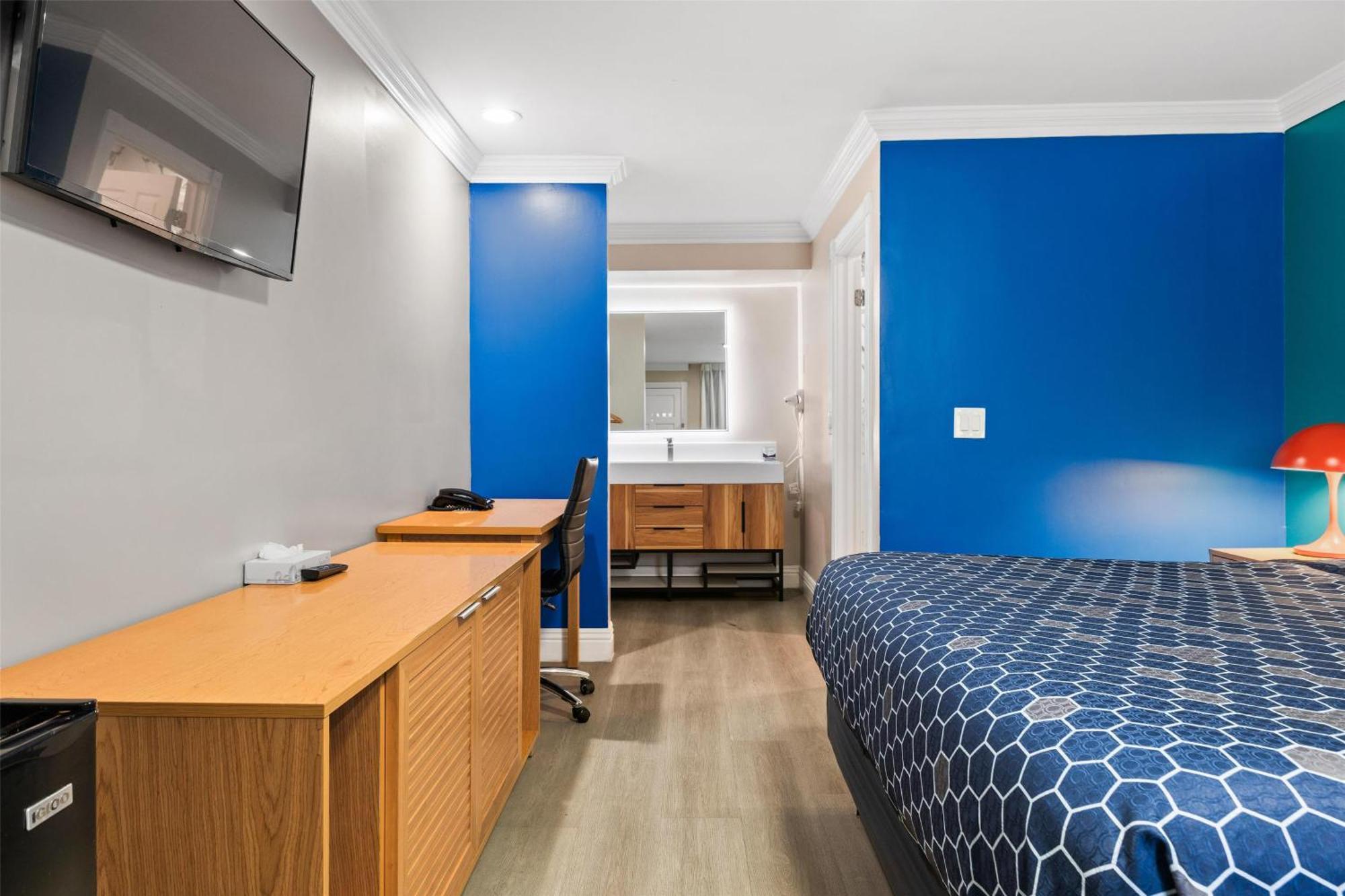 Deluxe King Room,1704922598:JPEG