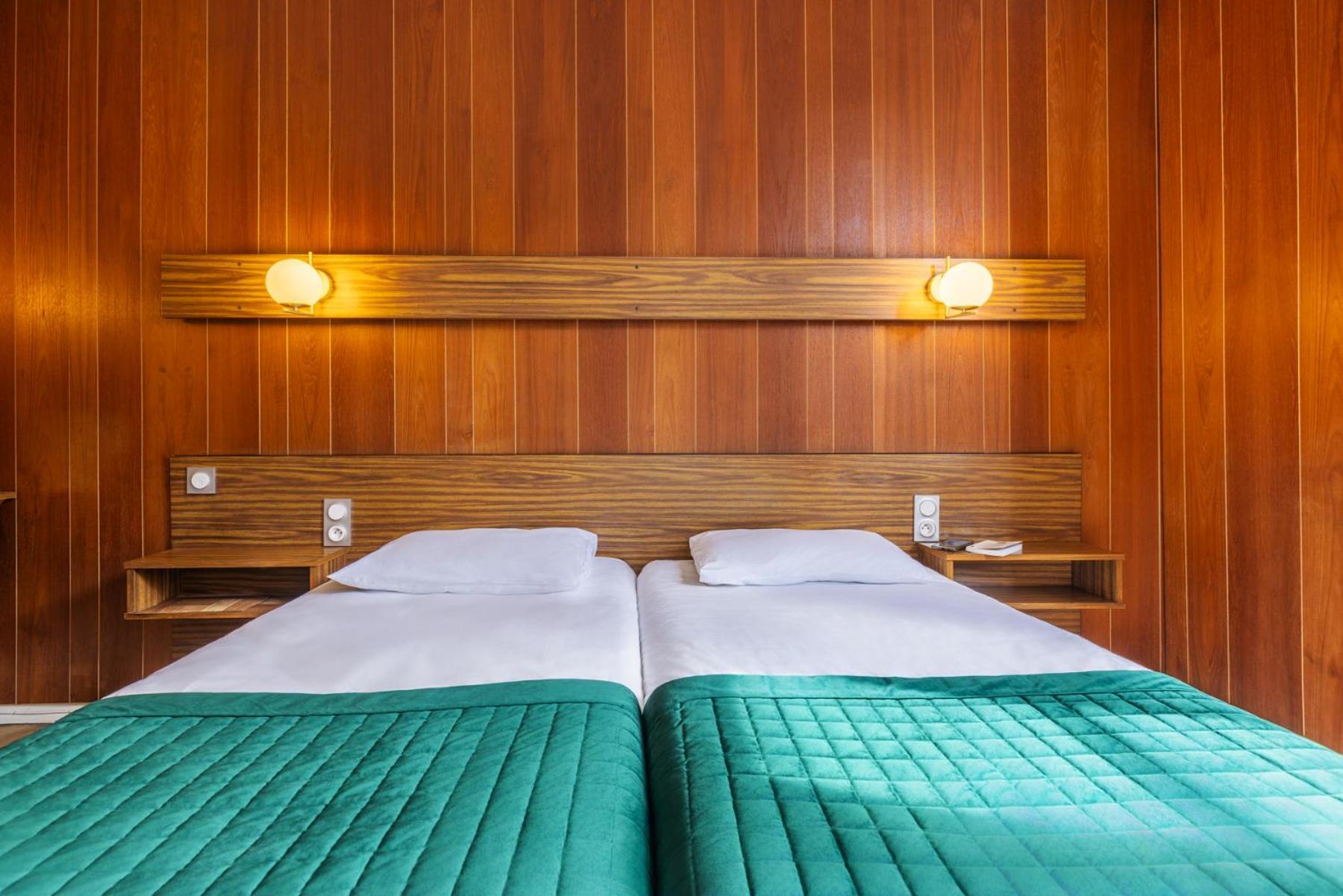 Comfort Triple Room