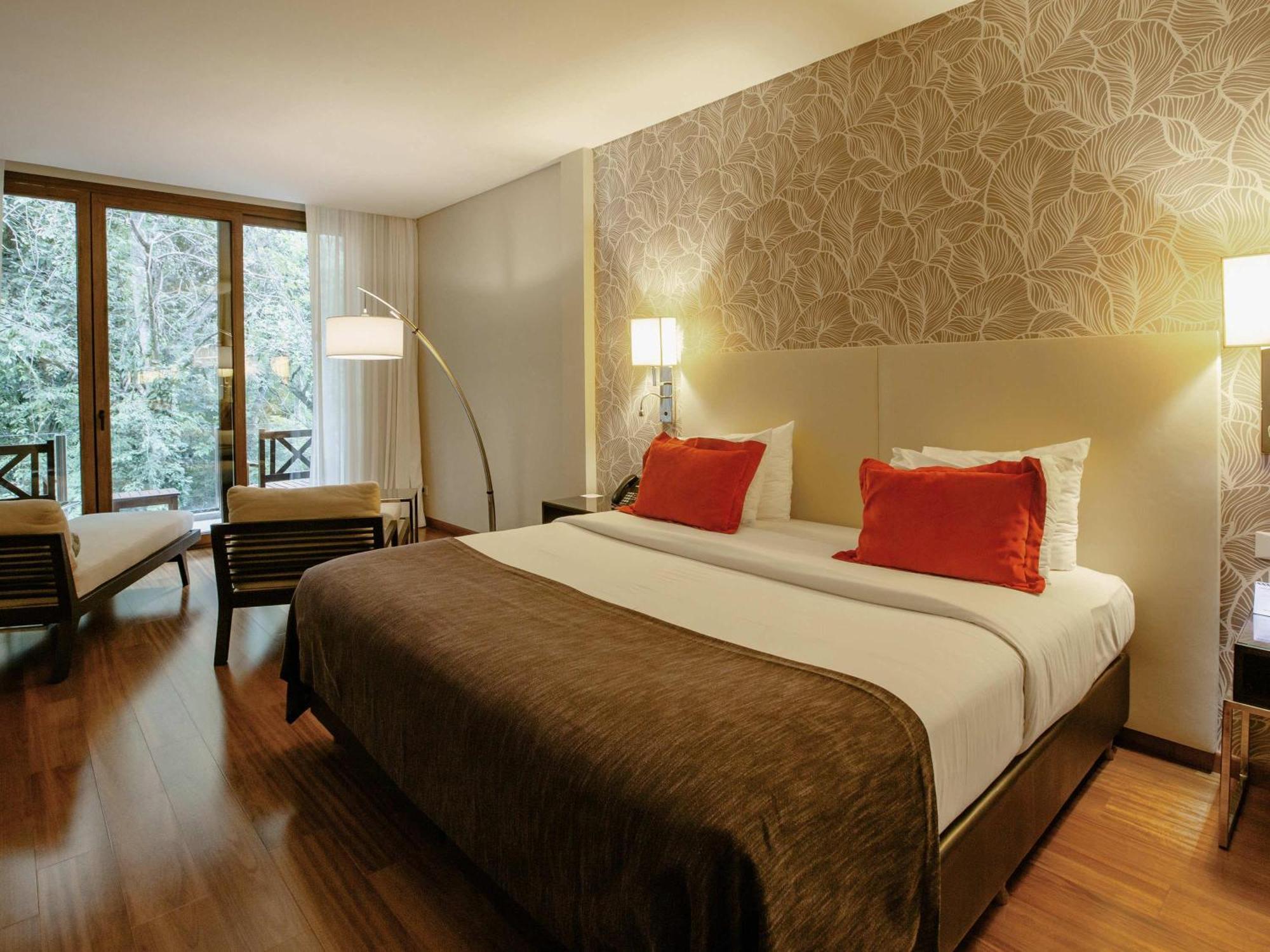 Superior Suite Room One King Bed