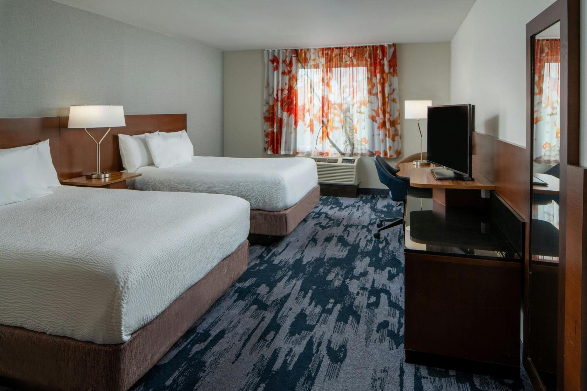 Queen Room Two Queen Beds