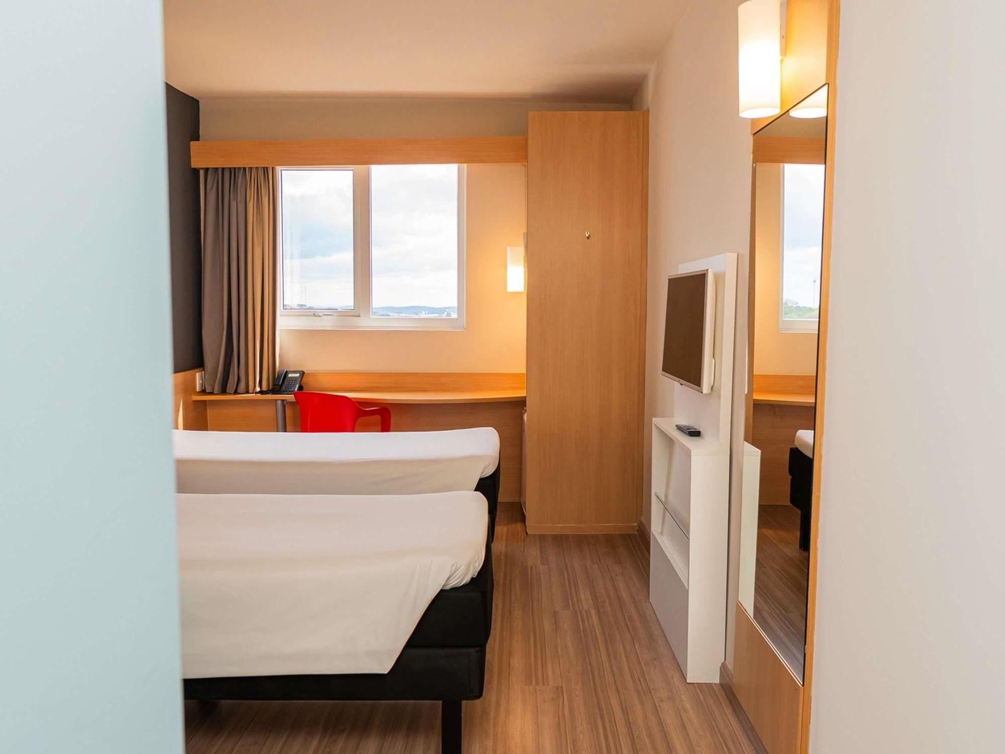 Standard Apartment Twin Beds