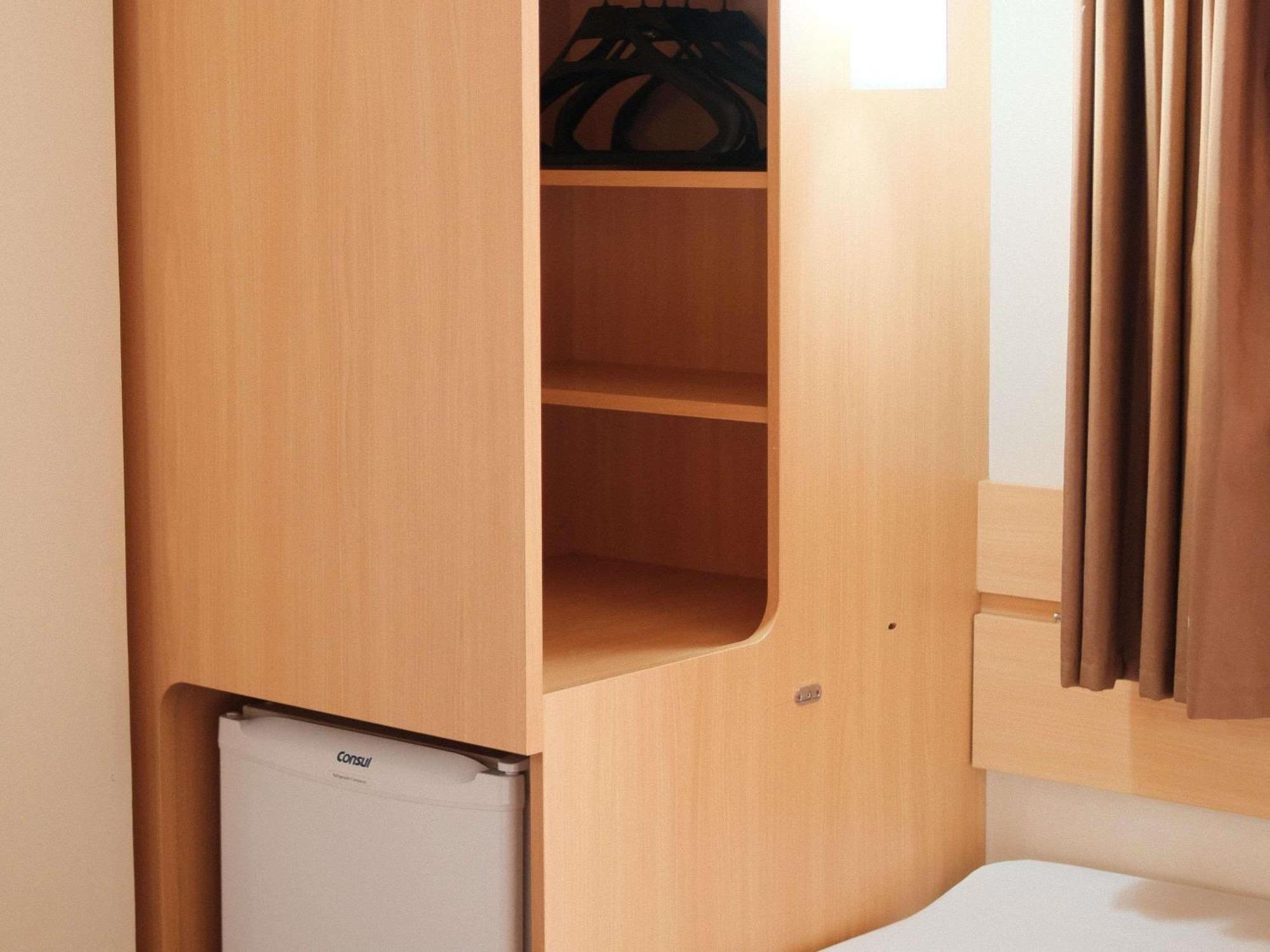 Standard Double Room Child Bed
