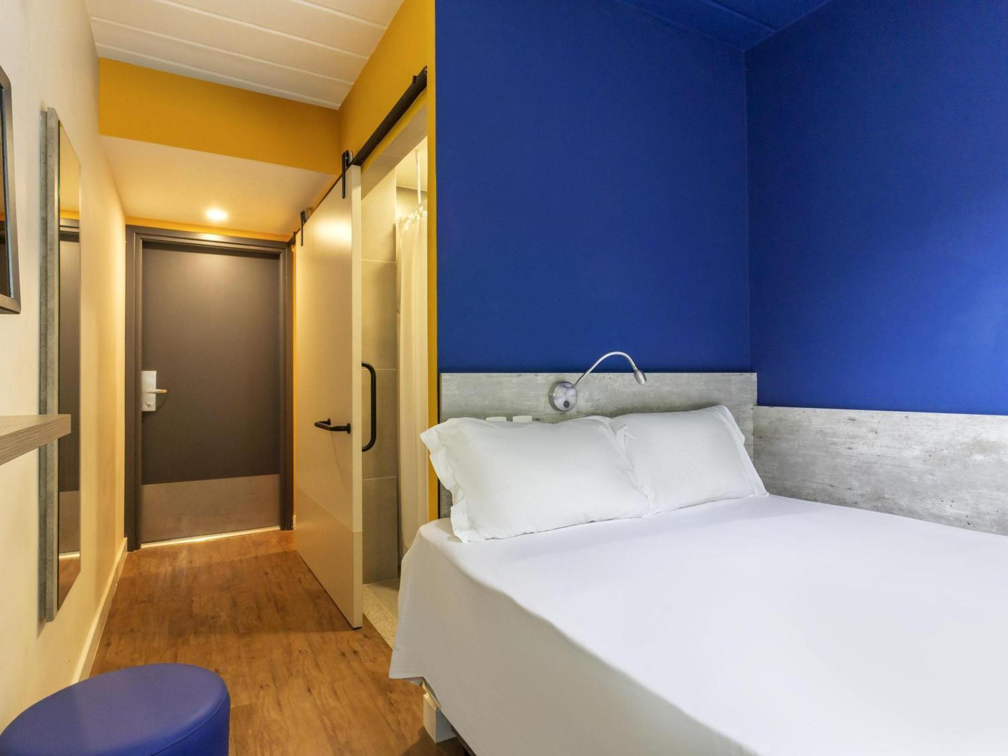 Apartment Double Bed Disability Access