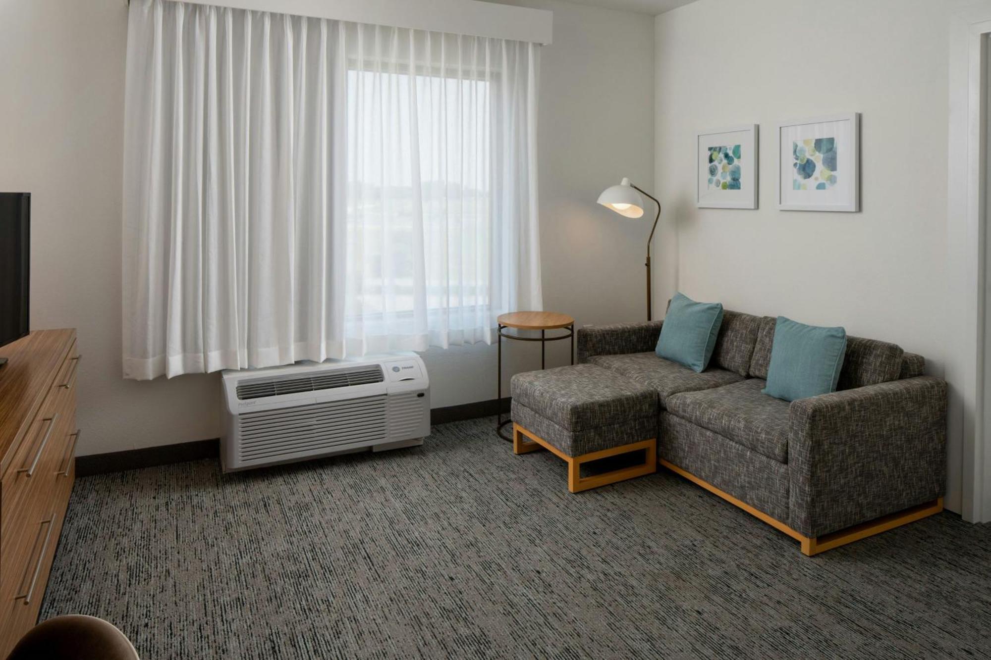 Queen Suite