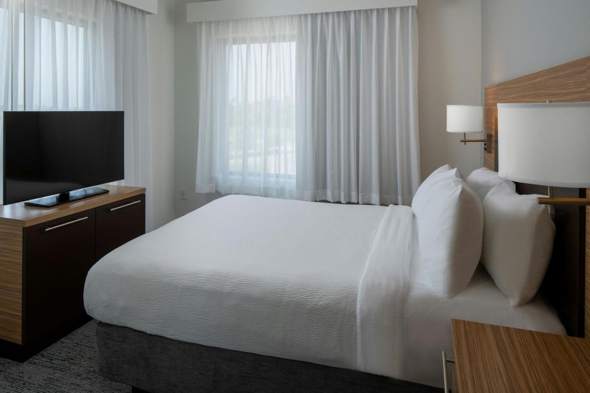 Queen Suite