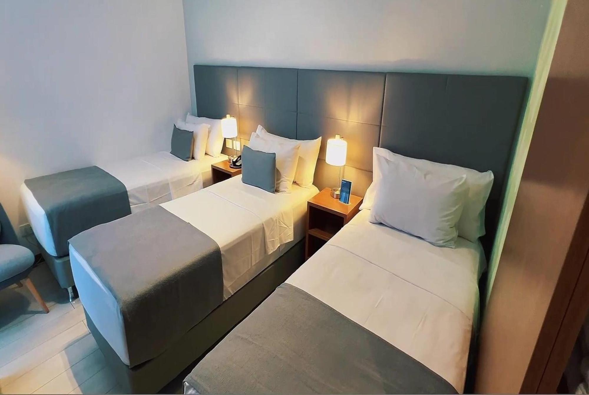 Triple Room Three Single Beds Non-Smoking