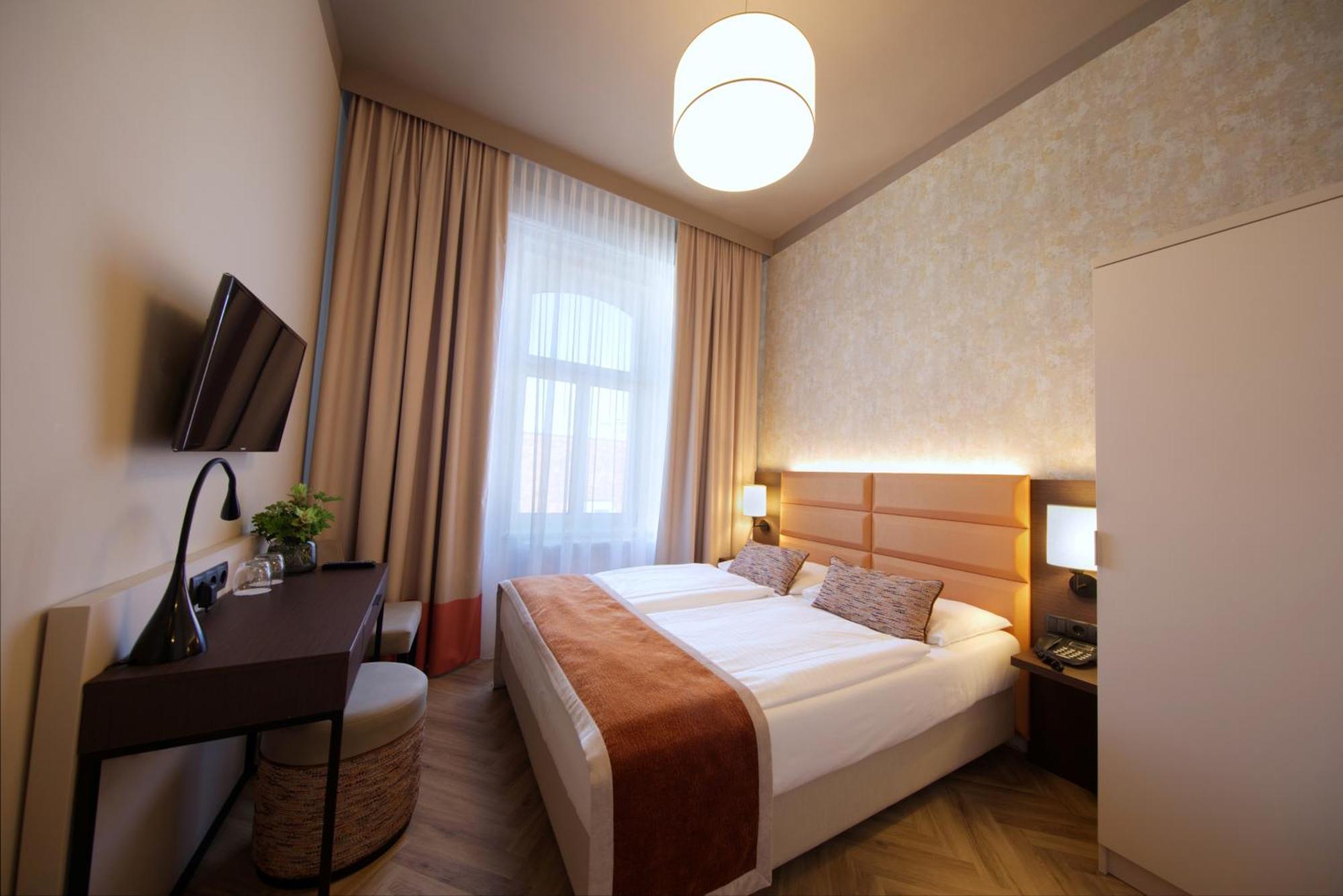 Small Double Room