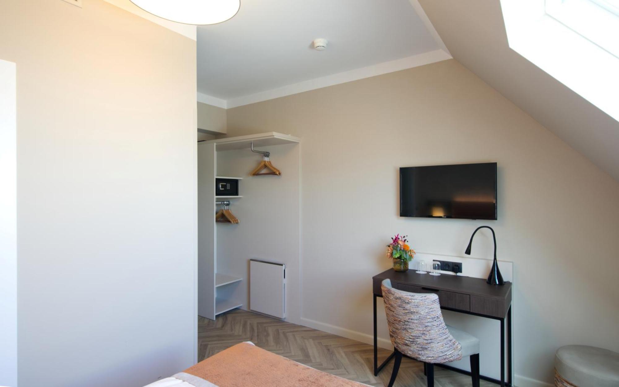 Small Double Room