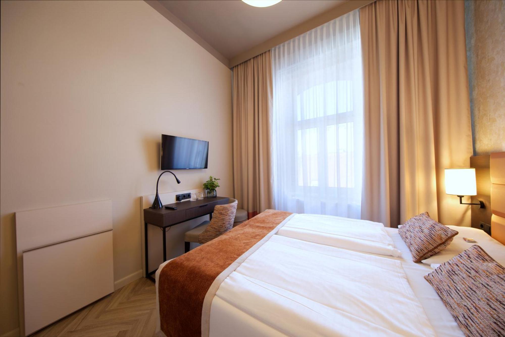 Small Double Room