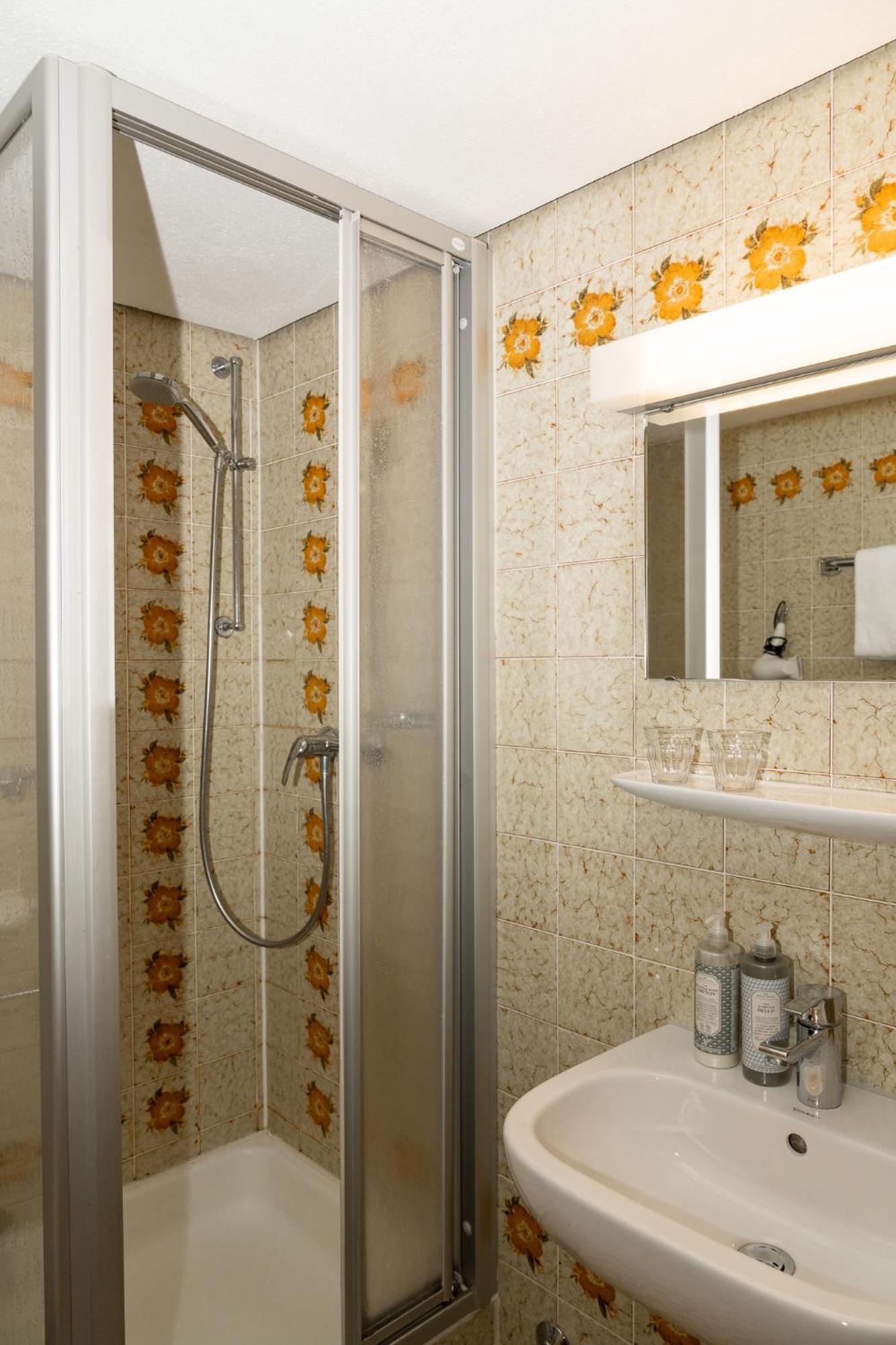 Mini Double Room Balcony