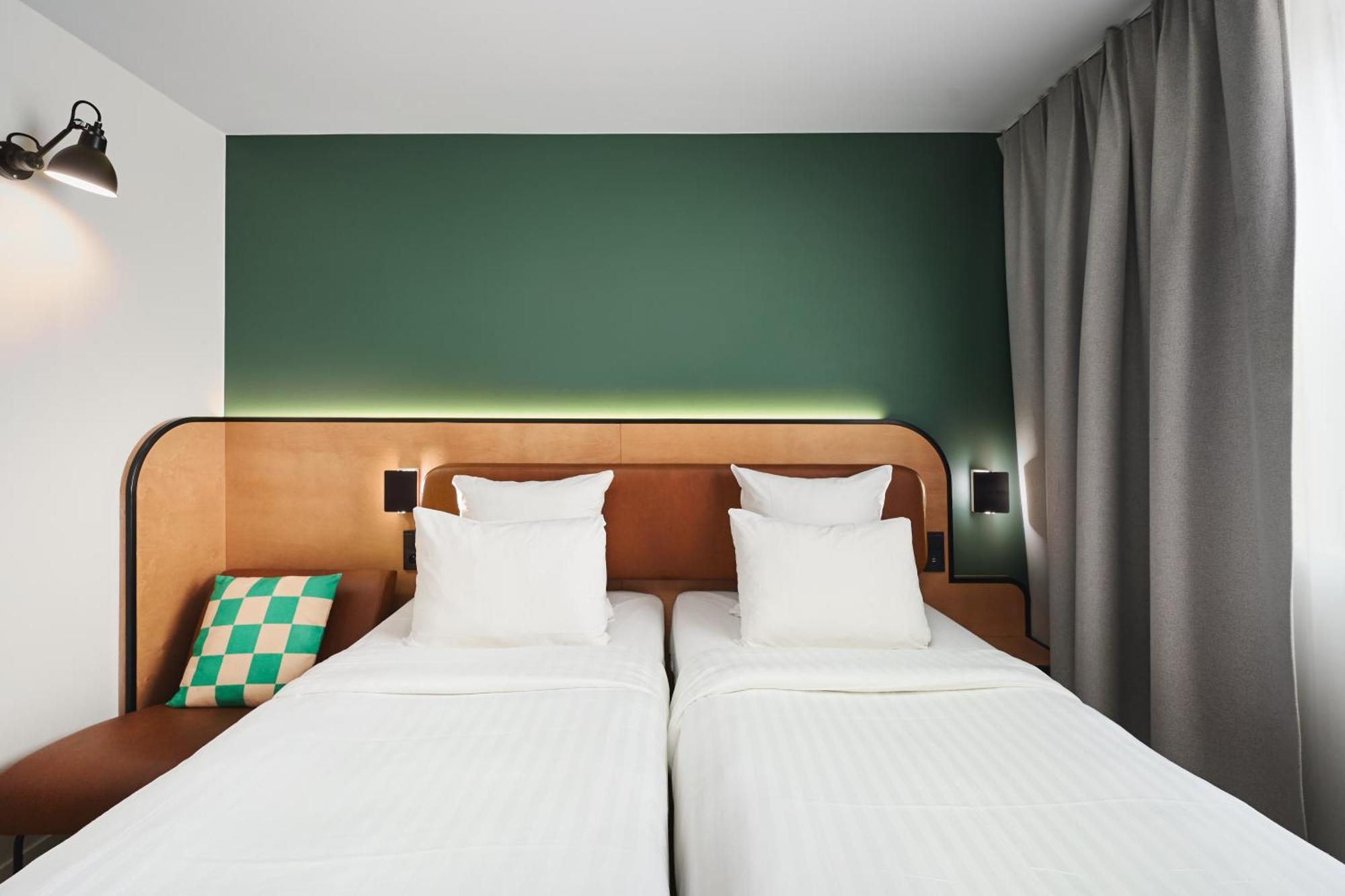 Moxy Sleeper Twin Room