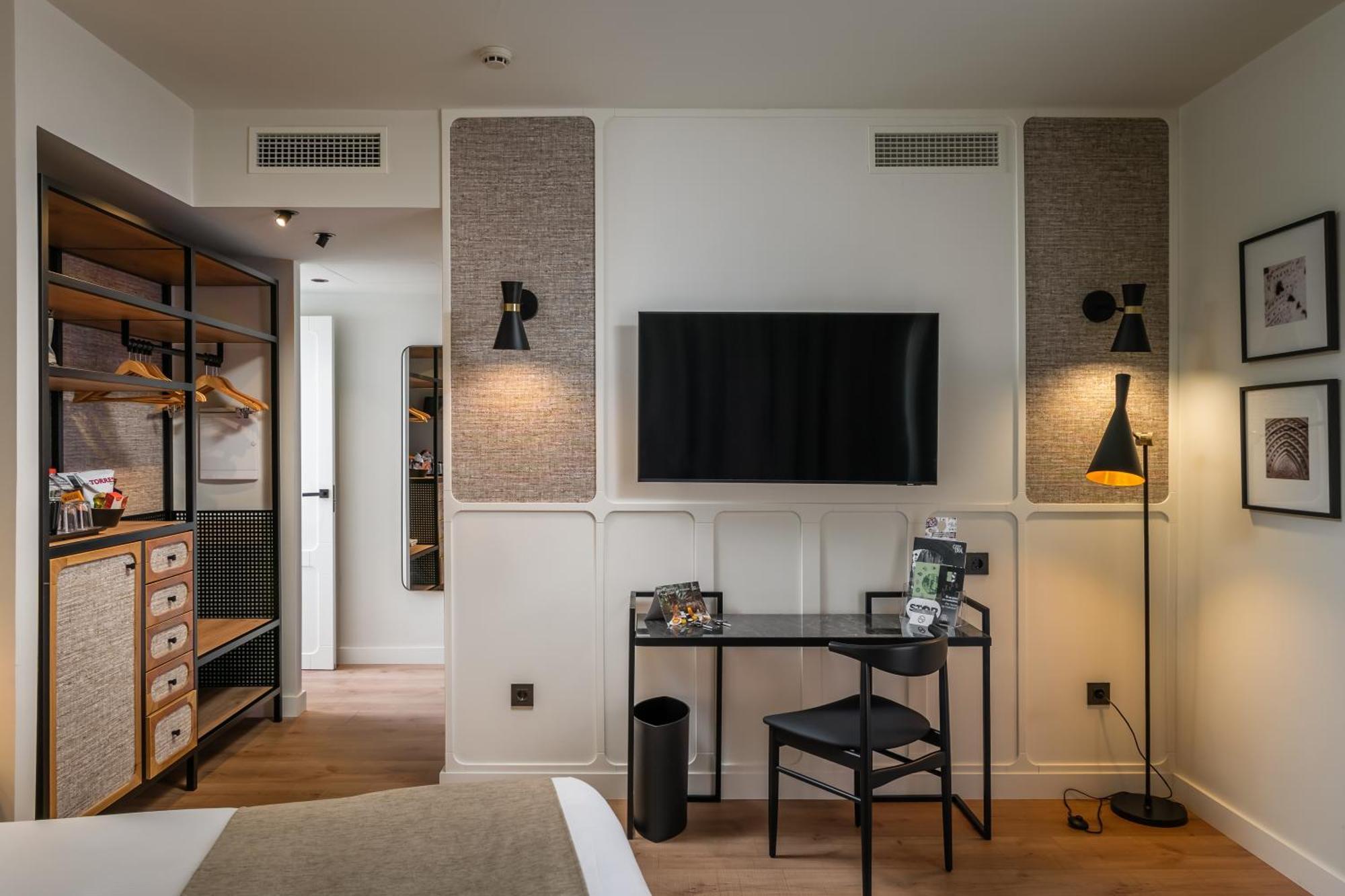 Superior Queen Room