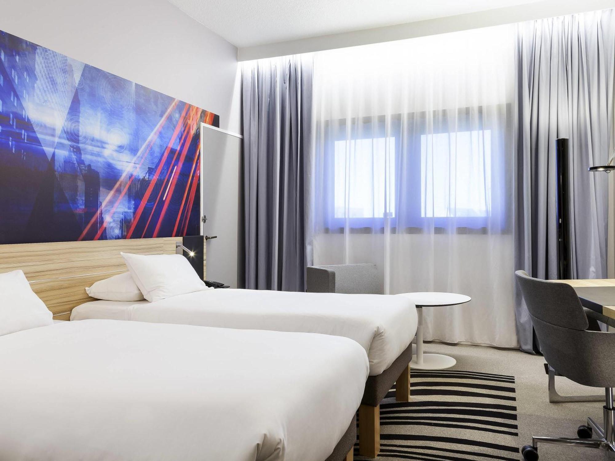 Classic Double Room,1705565744:JPEG