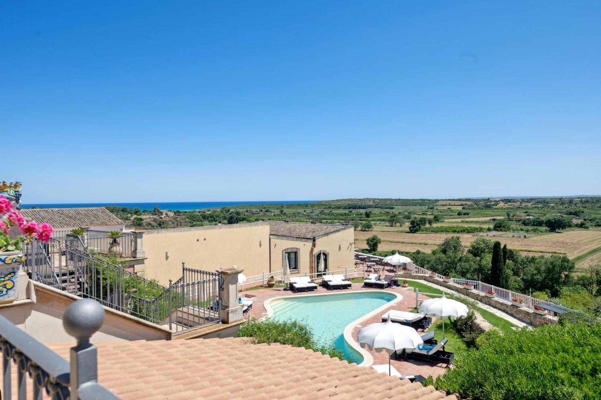 Triple Room Sea View