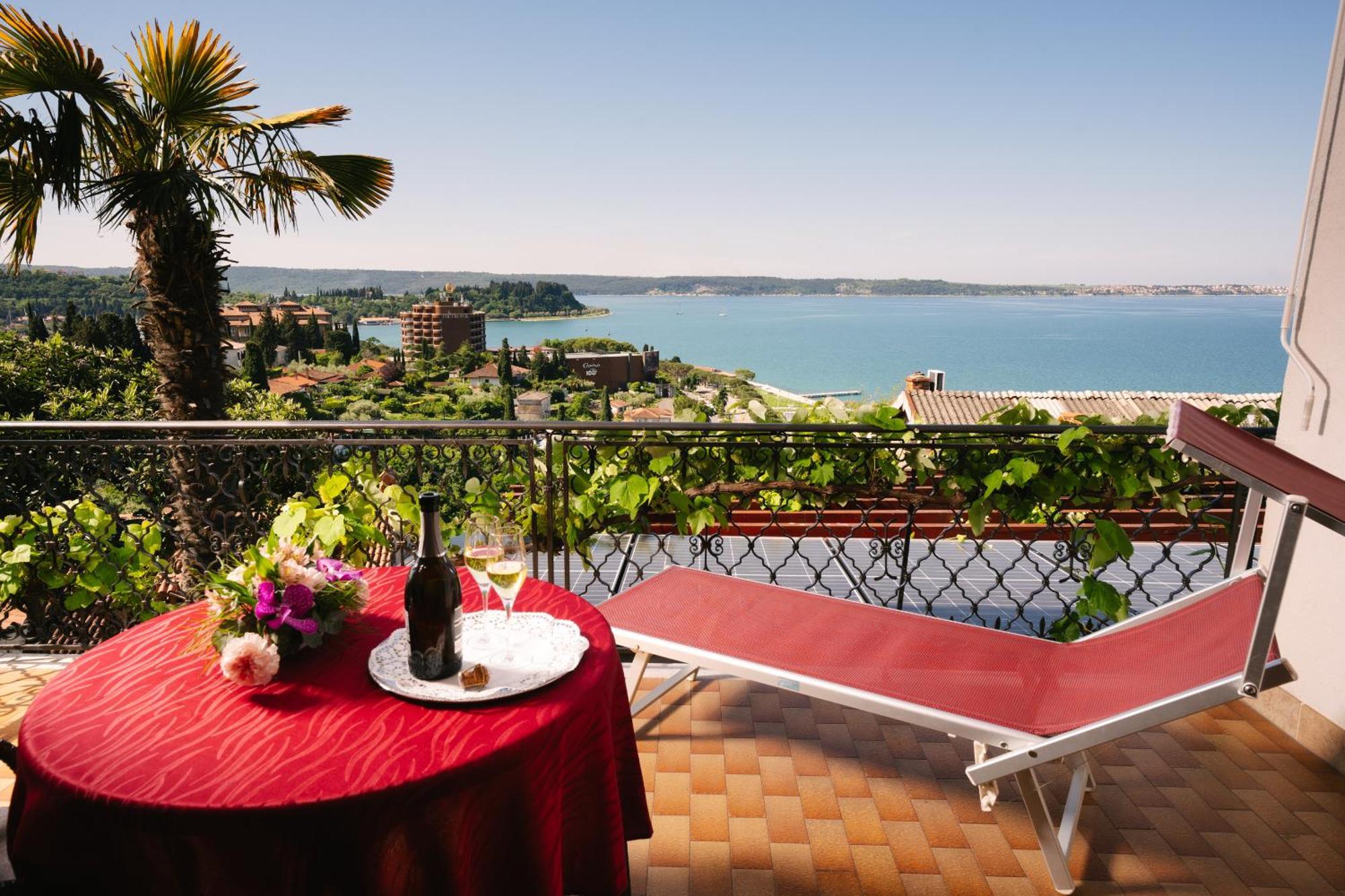 Comfort Double Room Balcony Sea View
