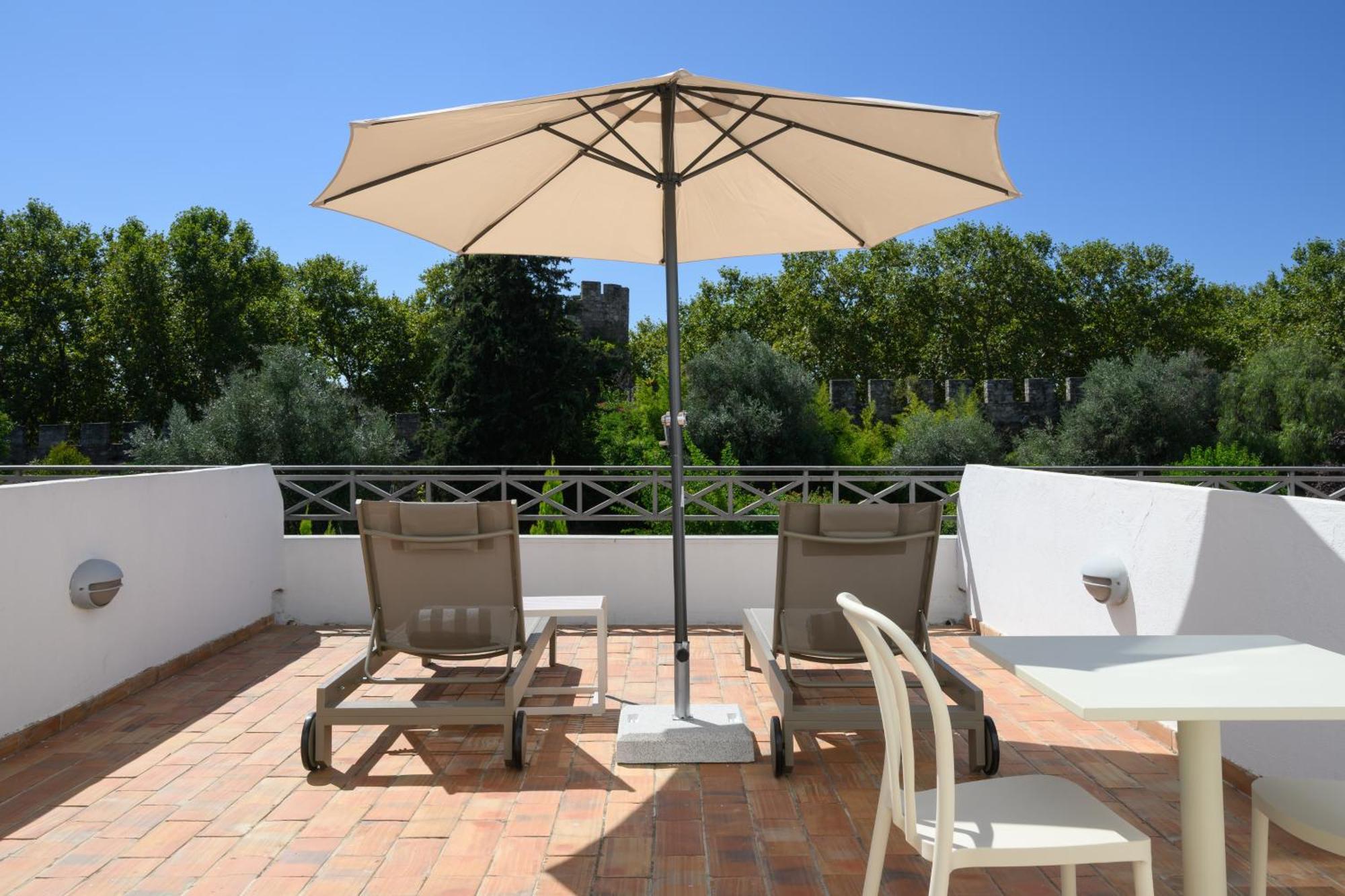 Classic Superior Room Terrace Garden View