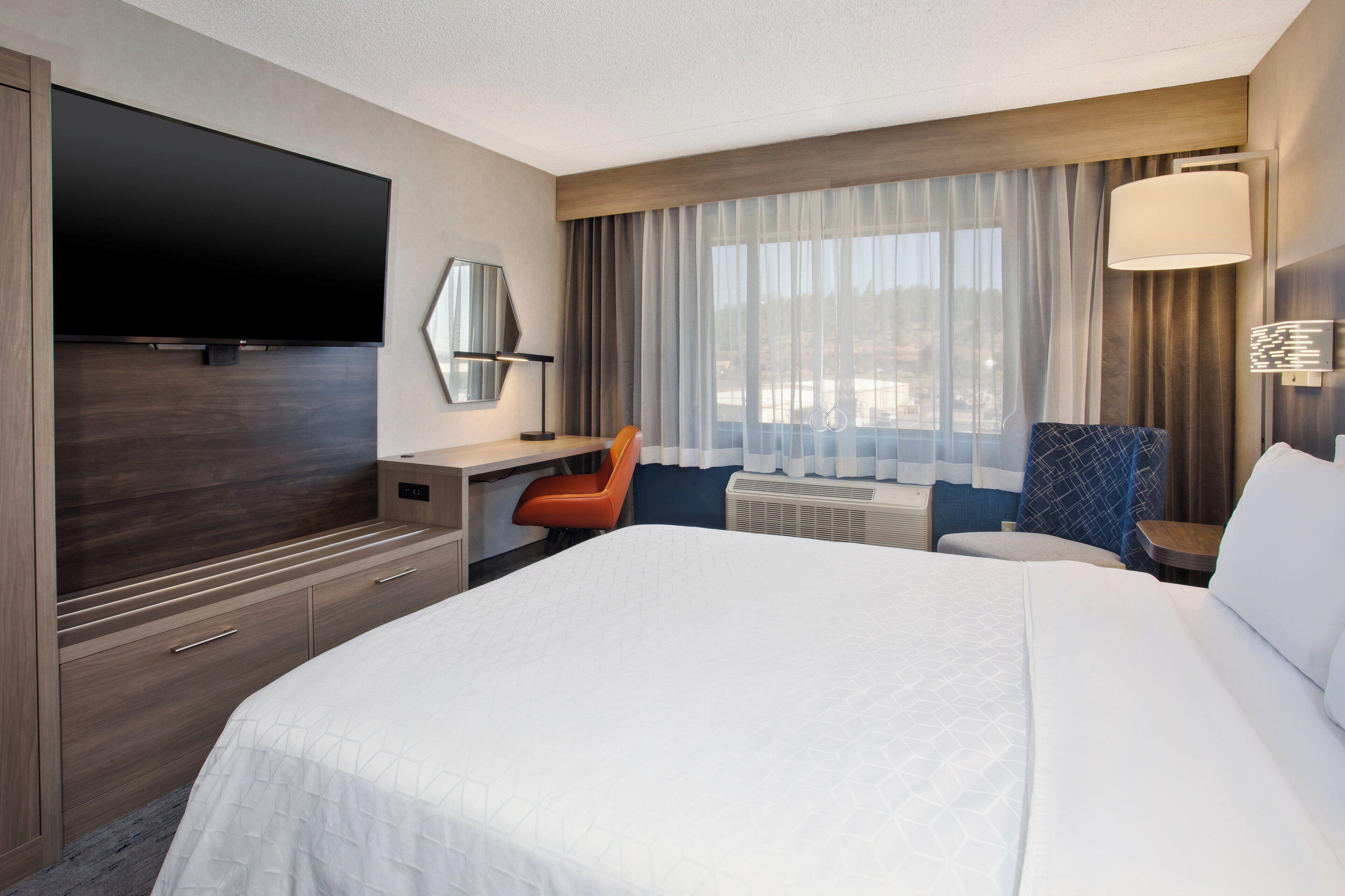 Standard Queen Room Roll Shower Mobility Accessible