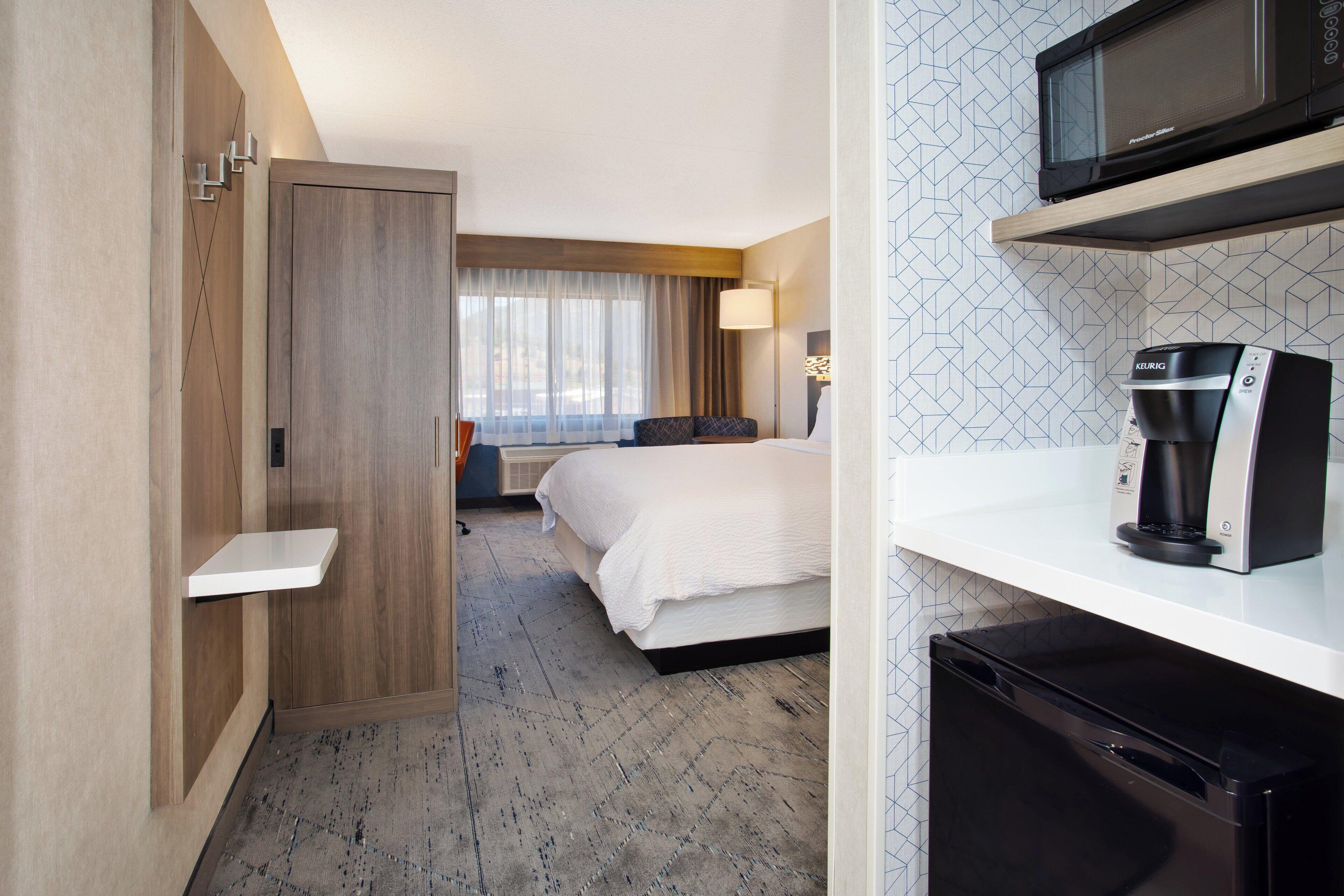Standard Queen Room Roll Shower Mobility Accessible