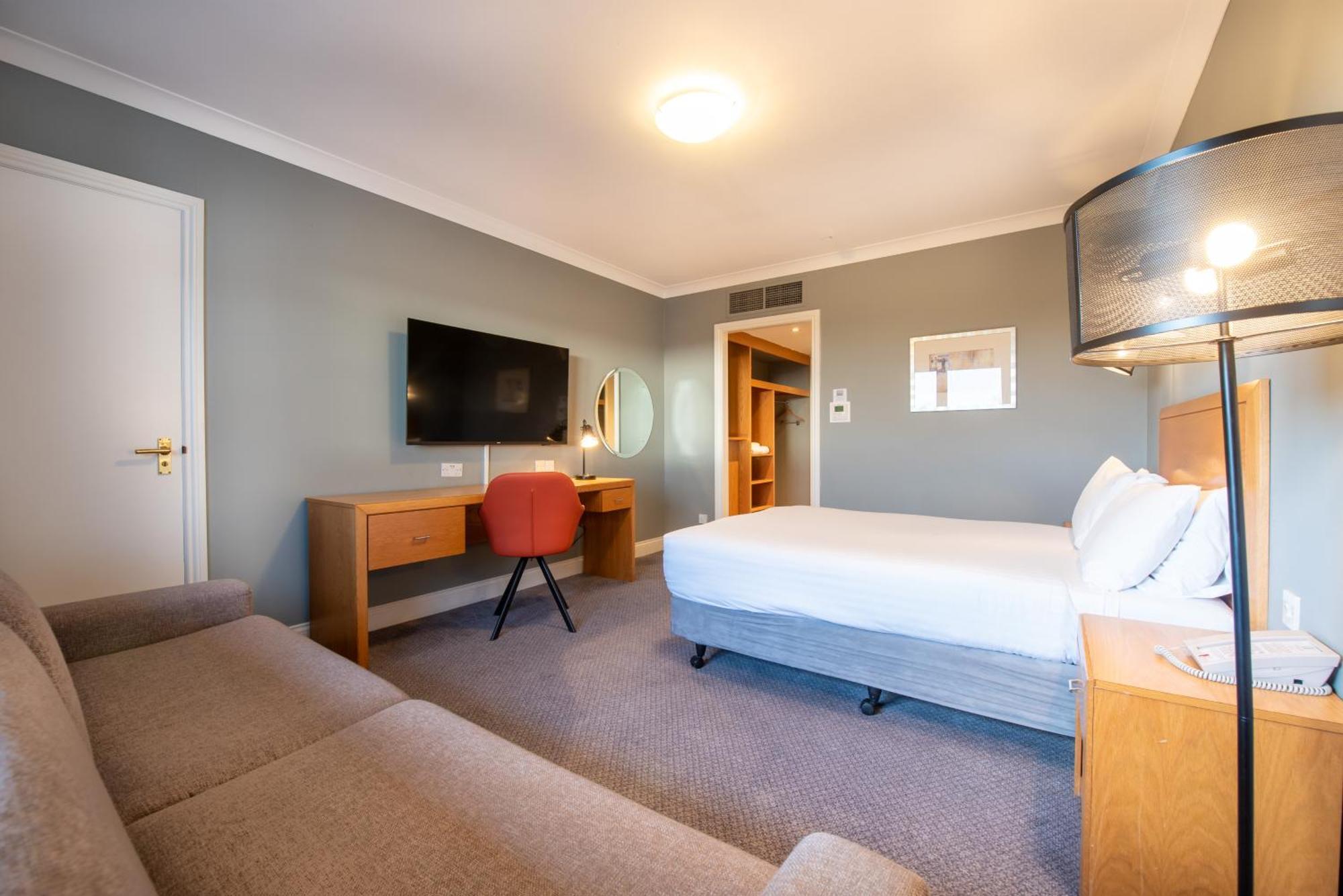 Standard Double Room Double Bed Two Single Sofa Beds