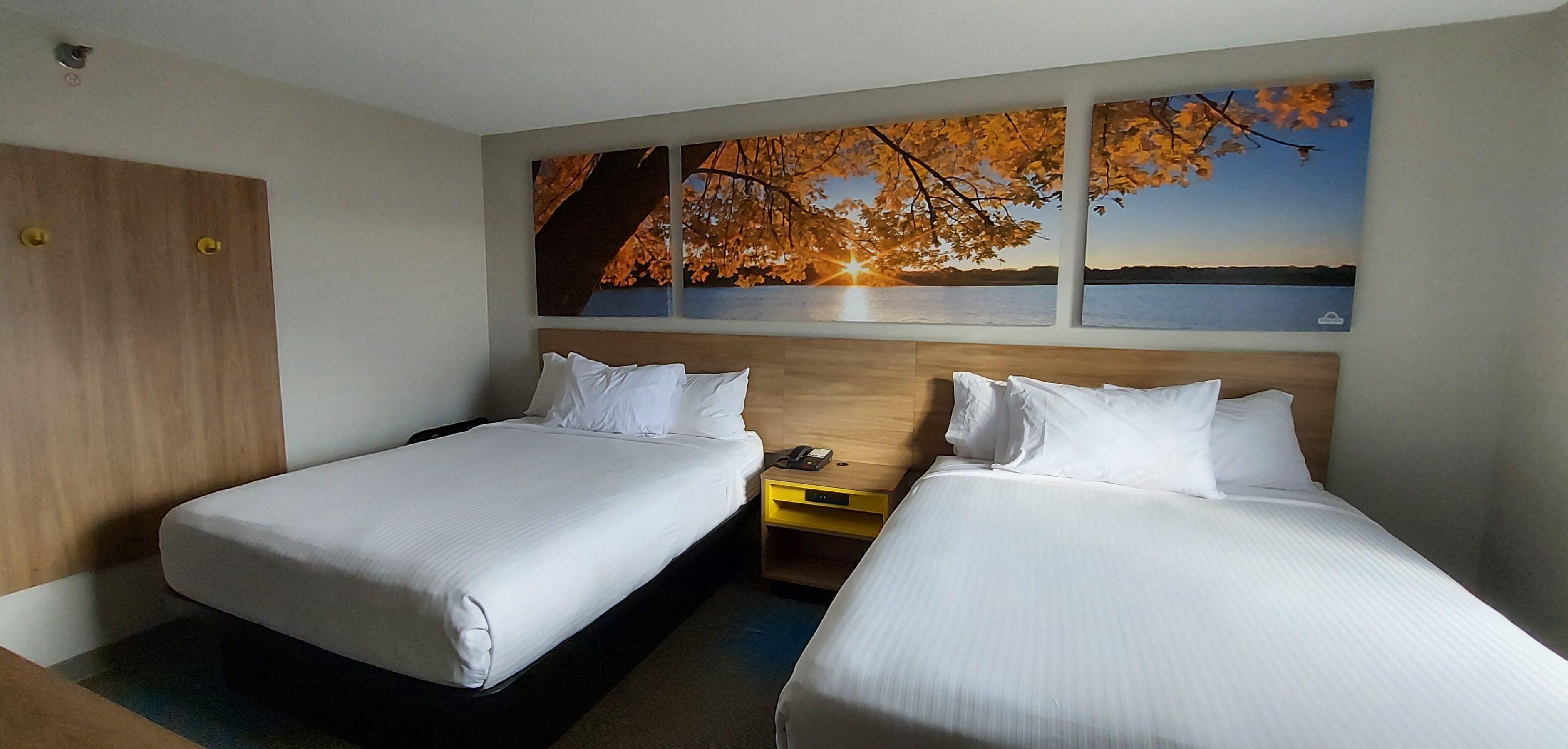 Queen Room Two Queen Beds Non-Smoking