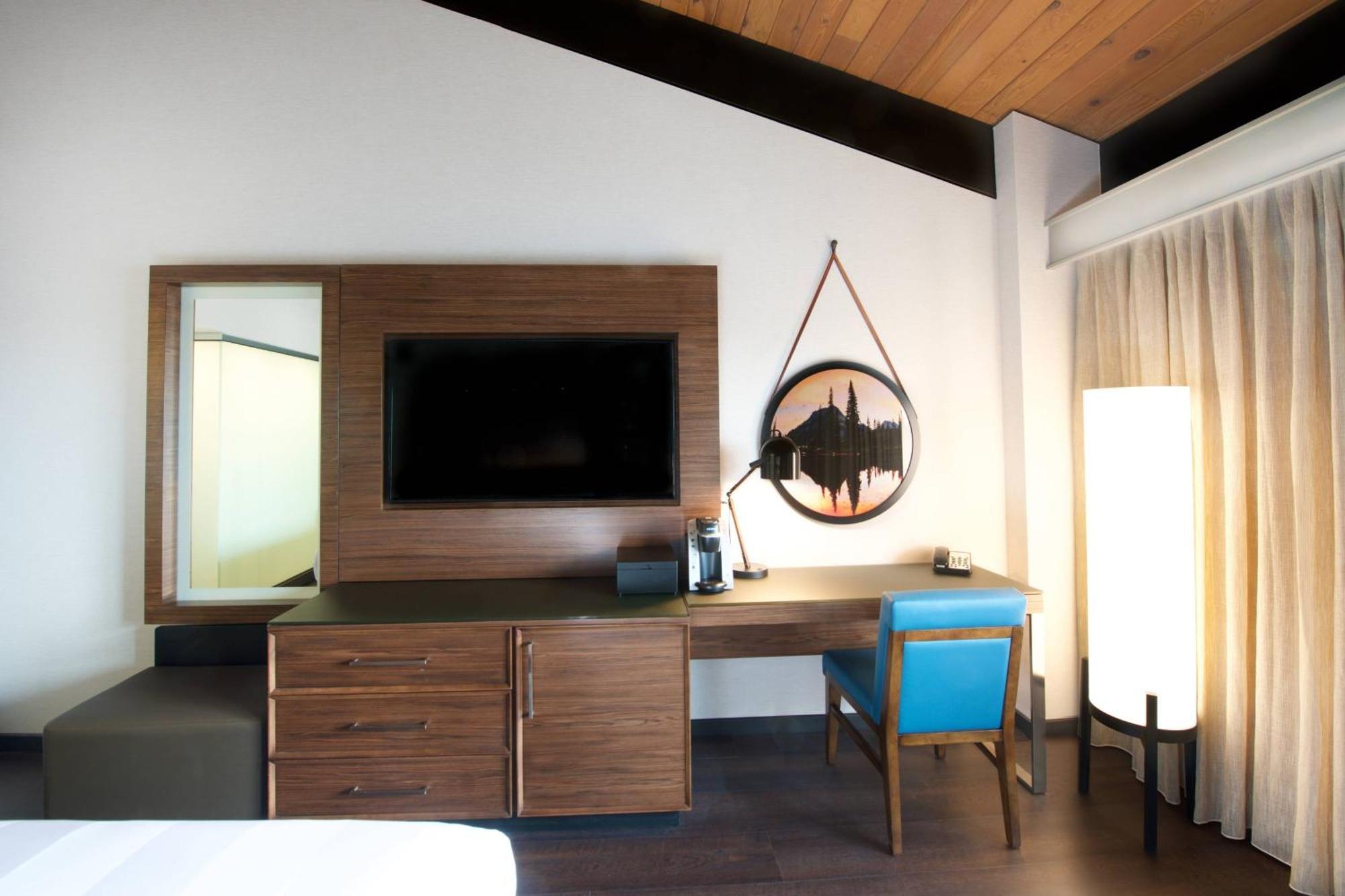 King Guest Room