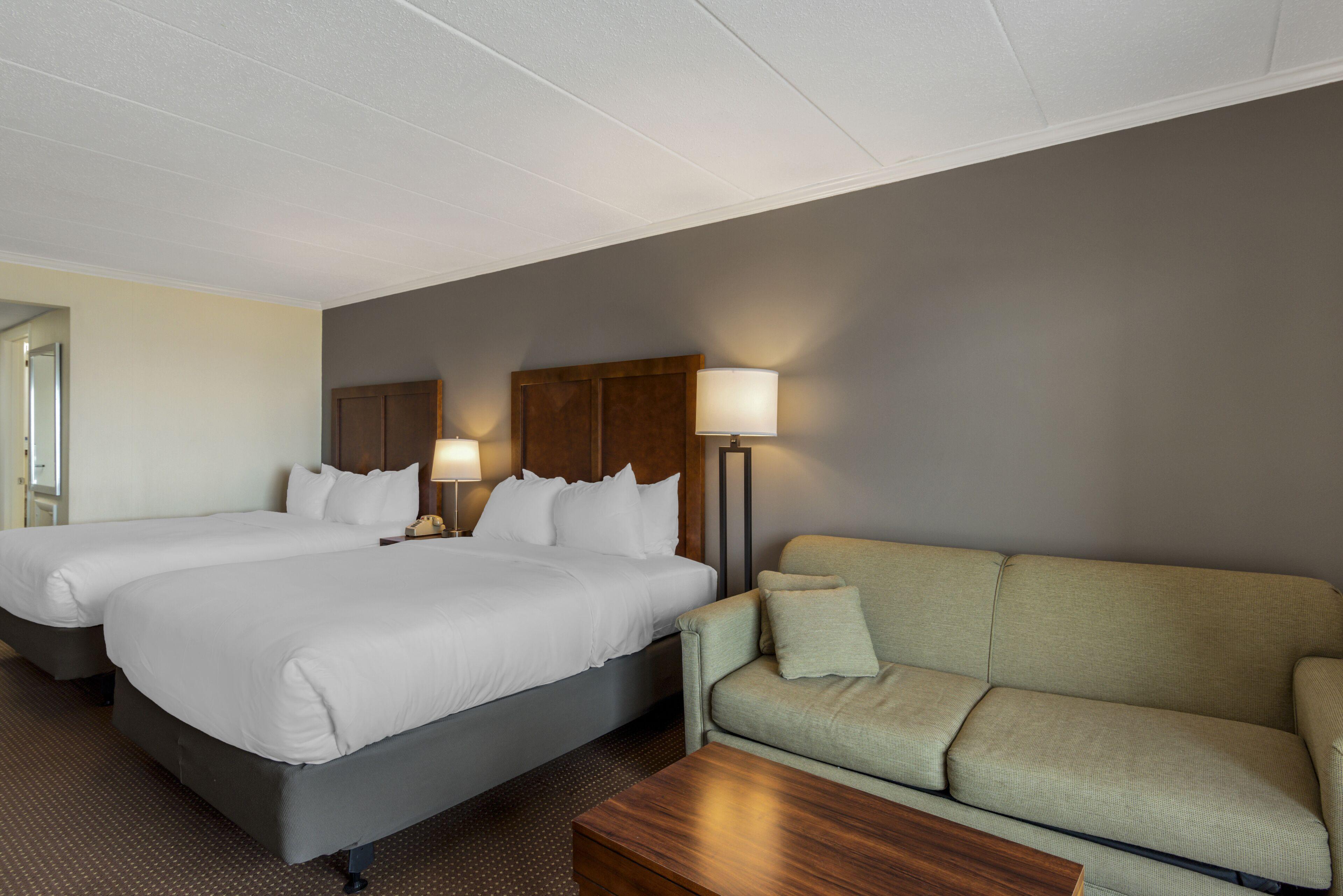 King Room King Bed Upper Floor Sleep Sofa Efficiency Non Smoking