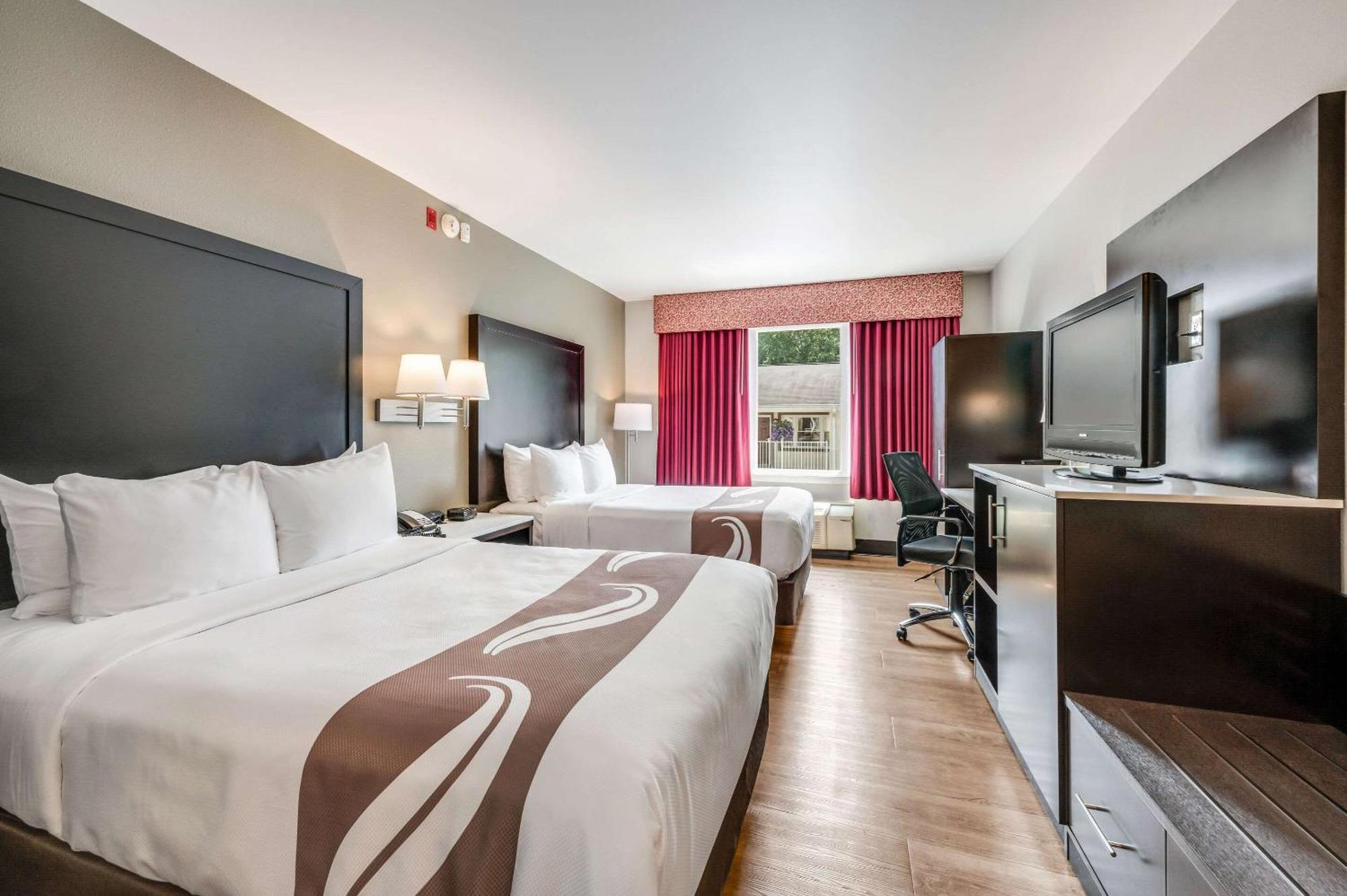 Standard Double Room Two Double Beds Non-Smoking
