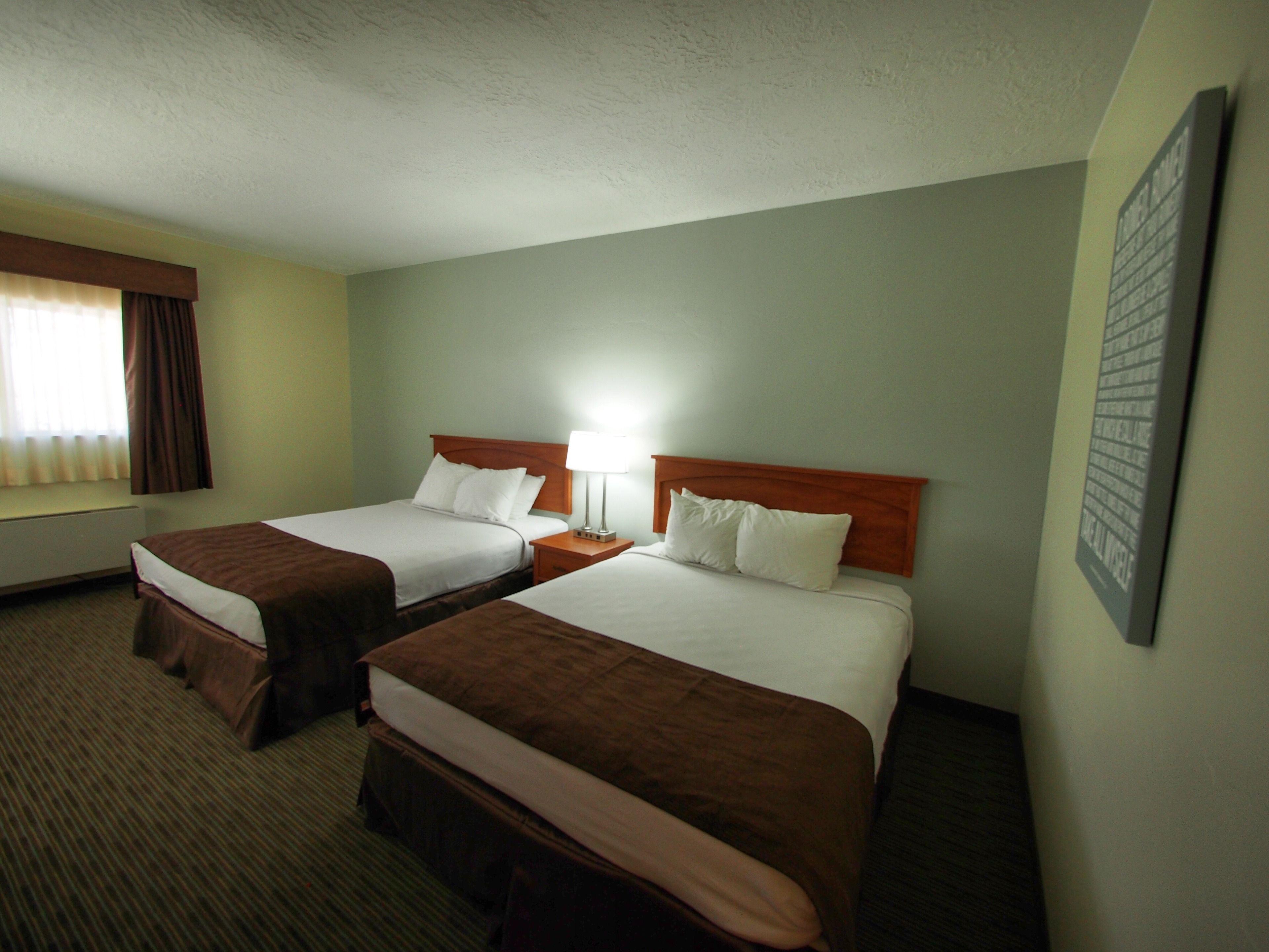 Queen Room Two Queen Beds Non-Smoking
