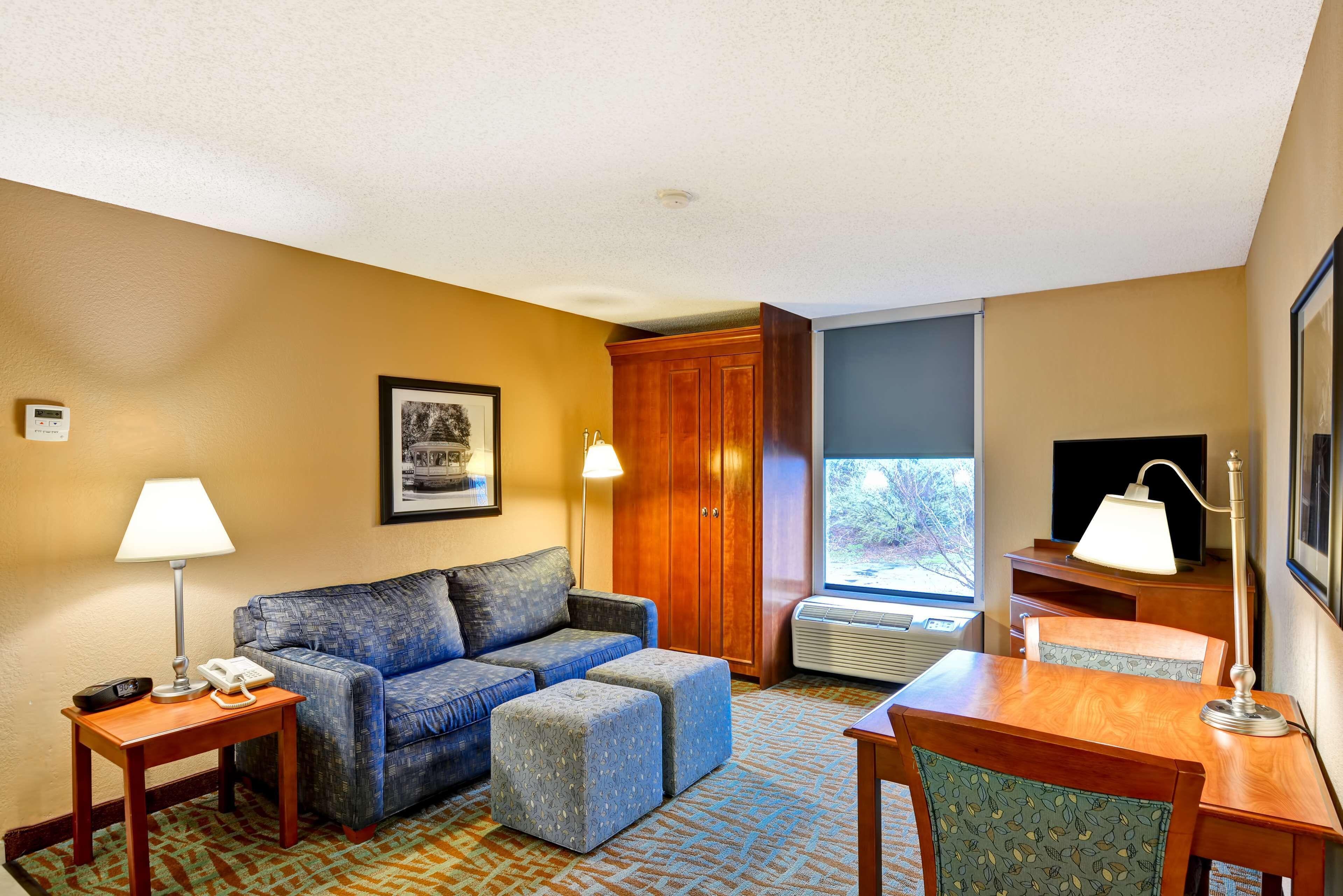 King Suite Non-Smoking