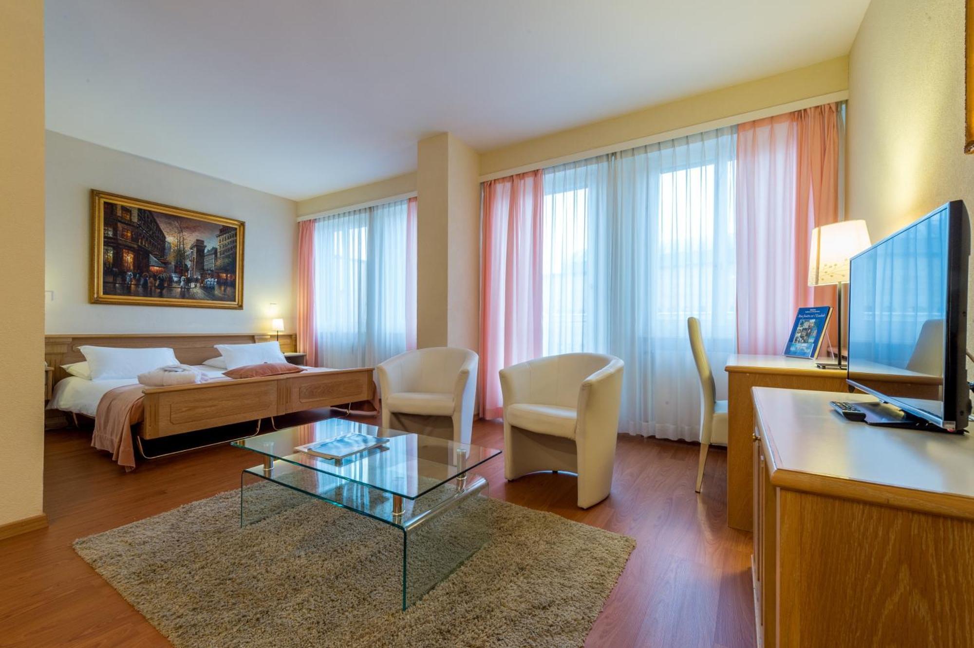 Junior Suite