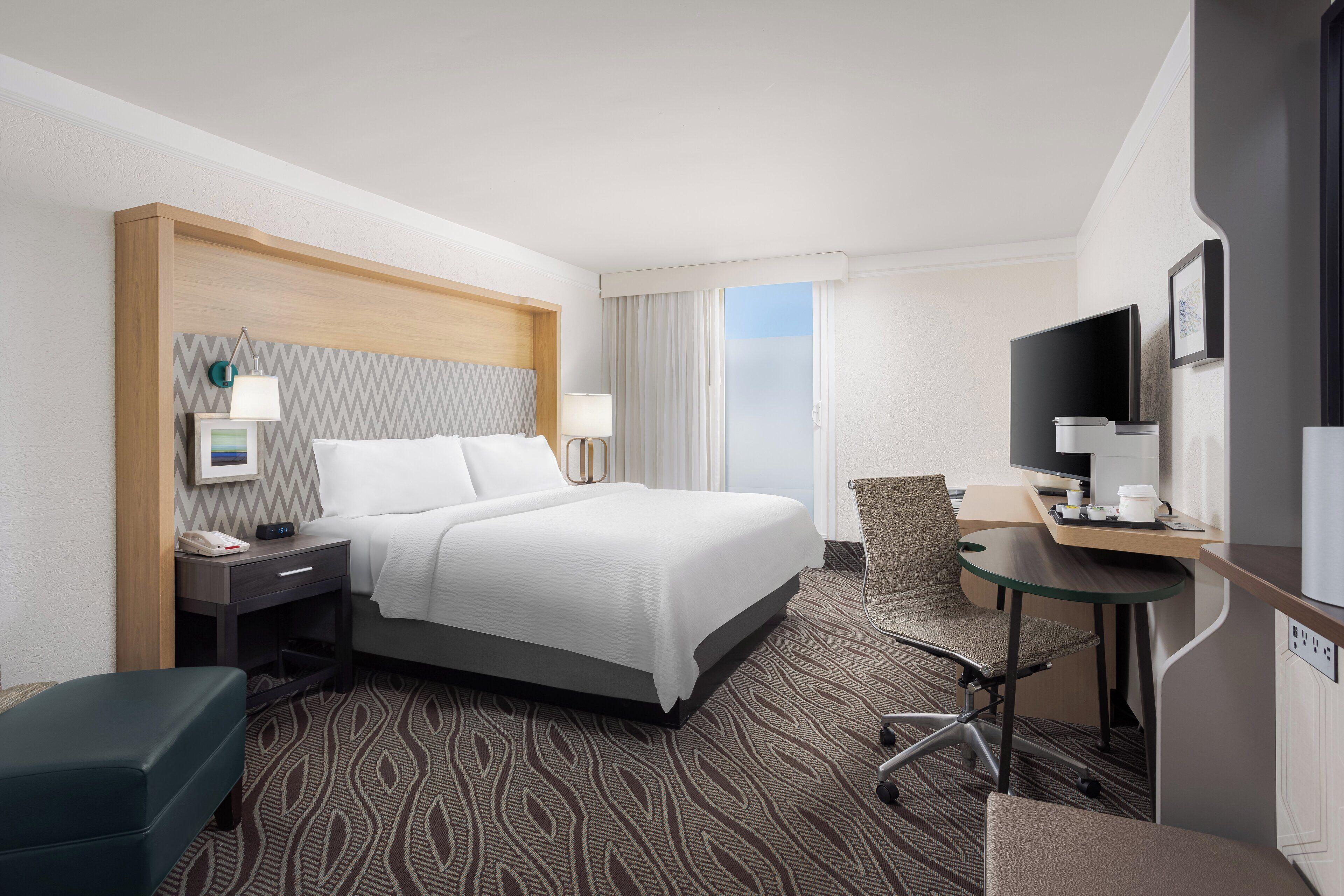 Standard King Room