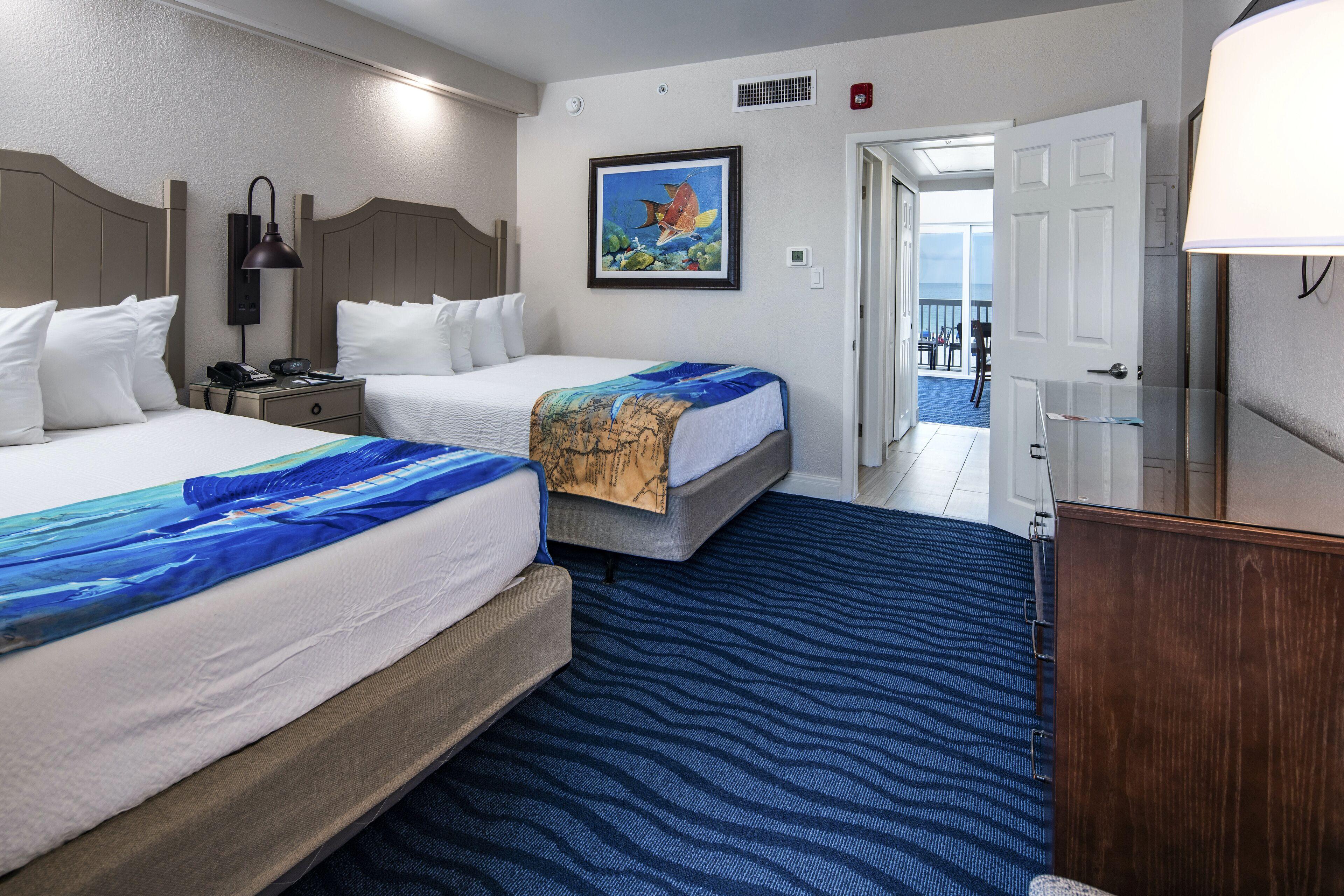 One-Bedroom Suite Balcony Gulf View Recently Renovated