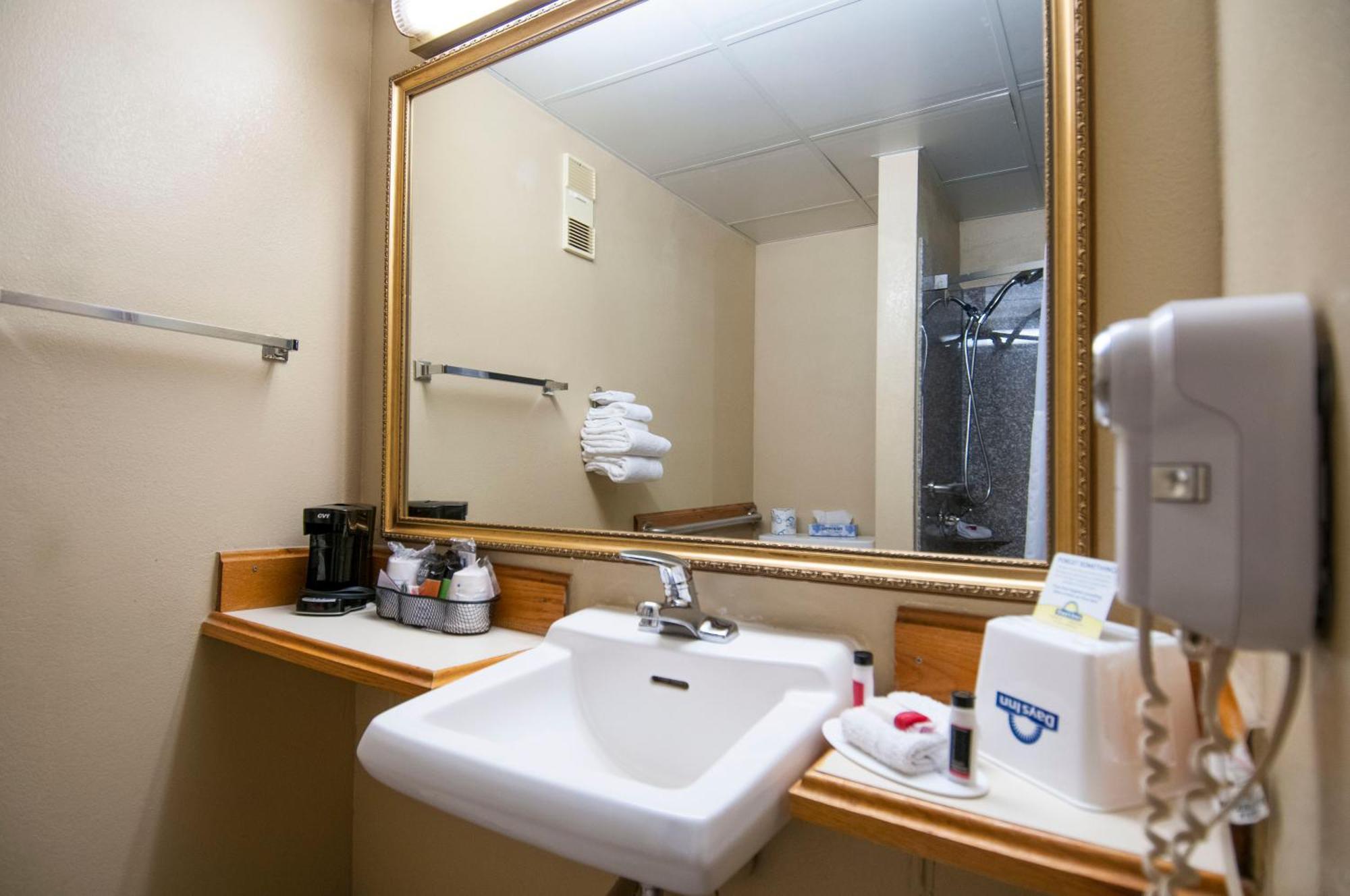 Deluxe Double Room Two Double Beds Non-Smoking