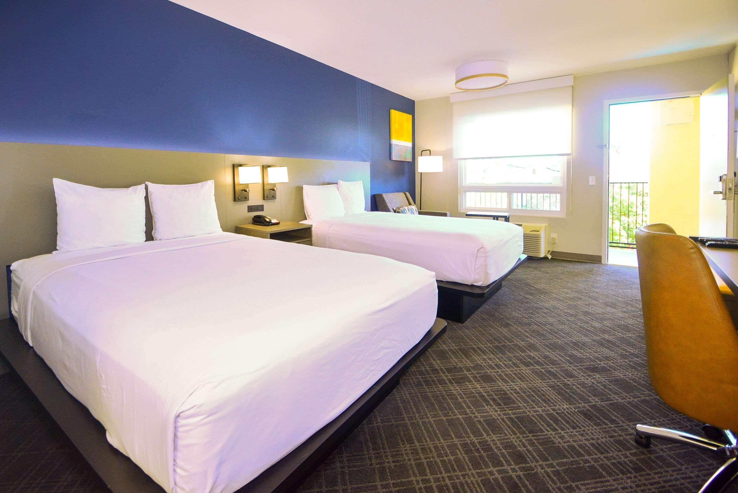 Standard Room 2 Double Beds Non Smoking