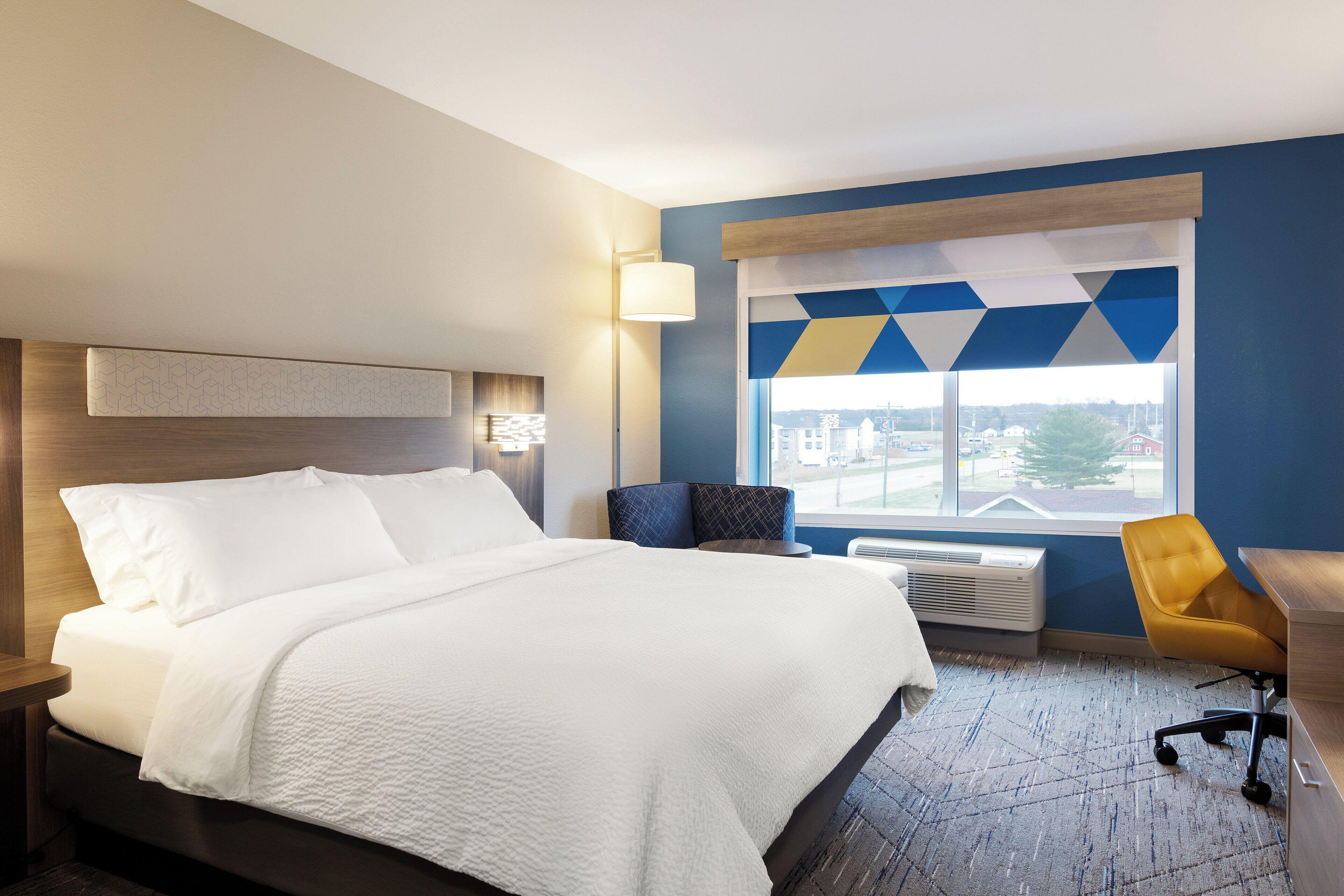 Standard King Room River View