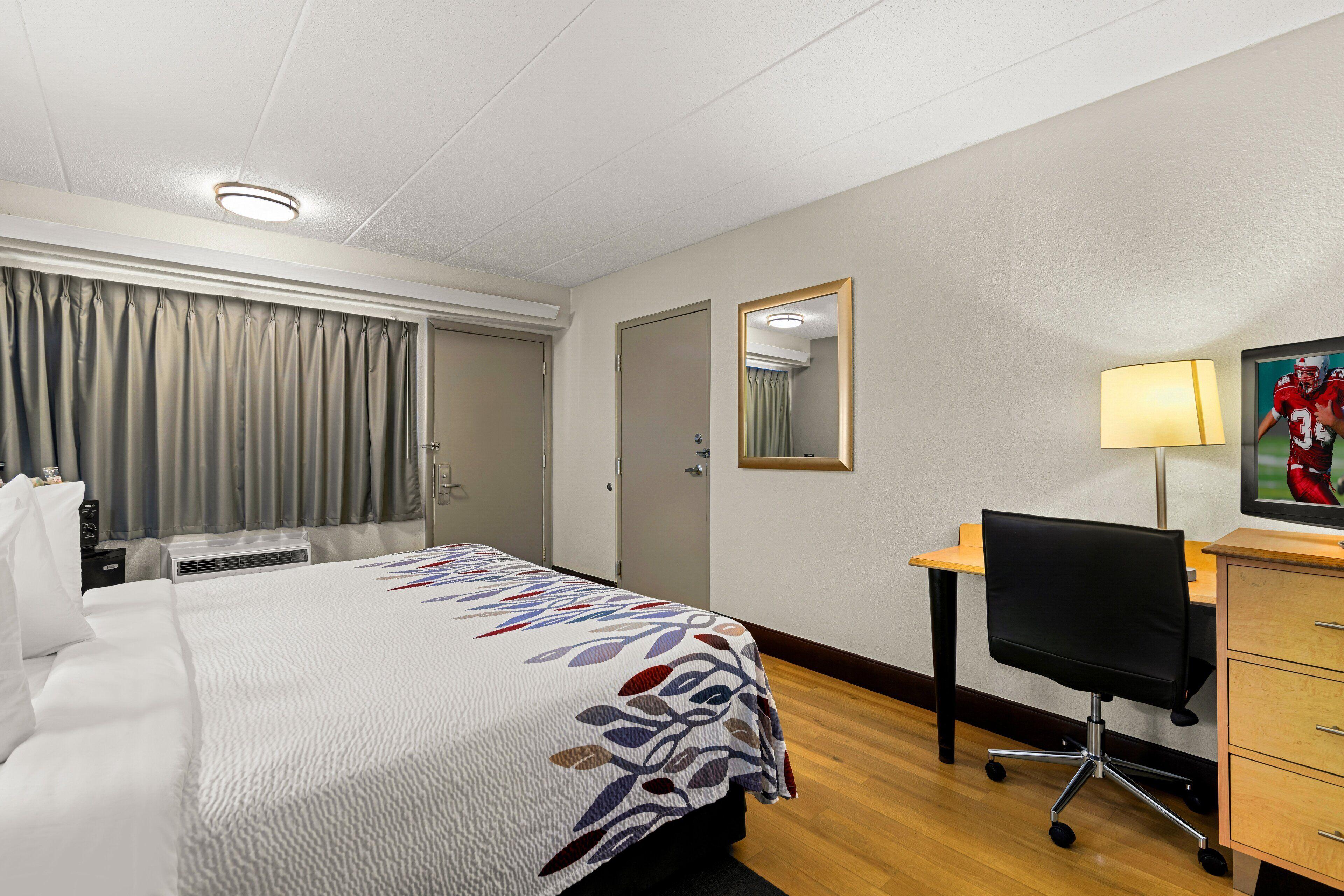 Superior King Room Disability Access Smoke