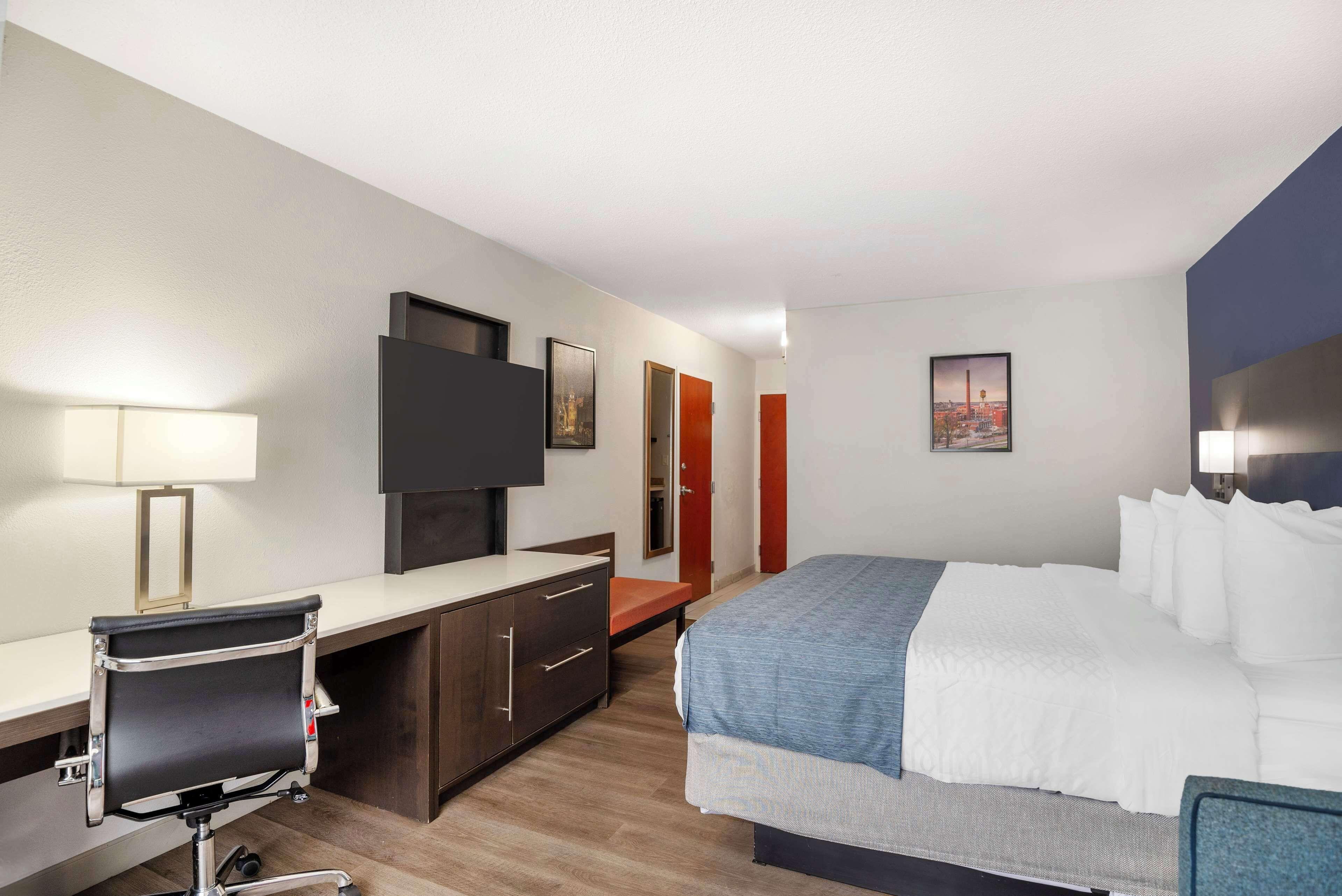 Executive King Room